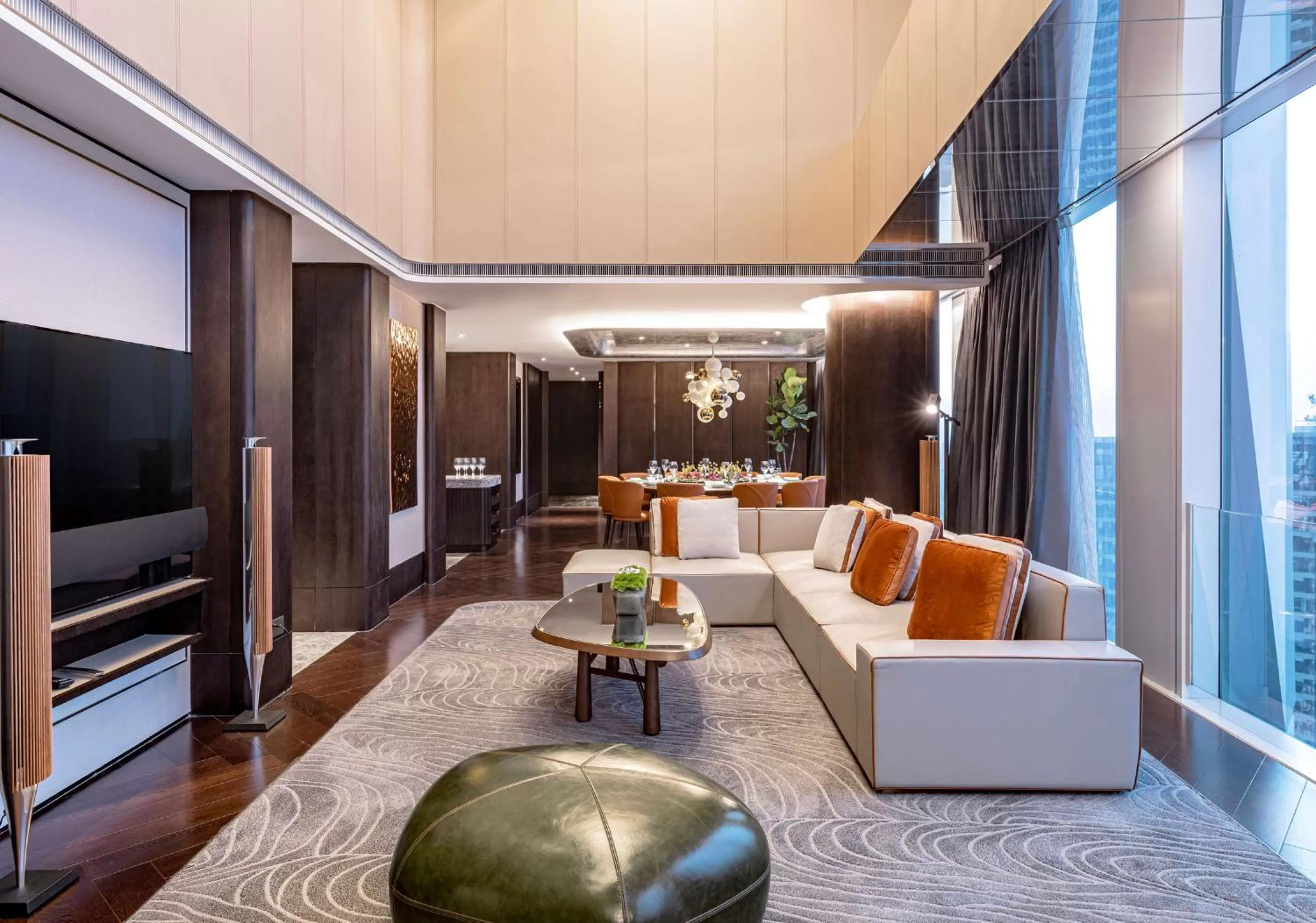 Living room in Conrad Hangzhou
