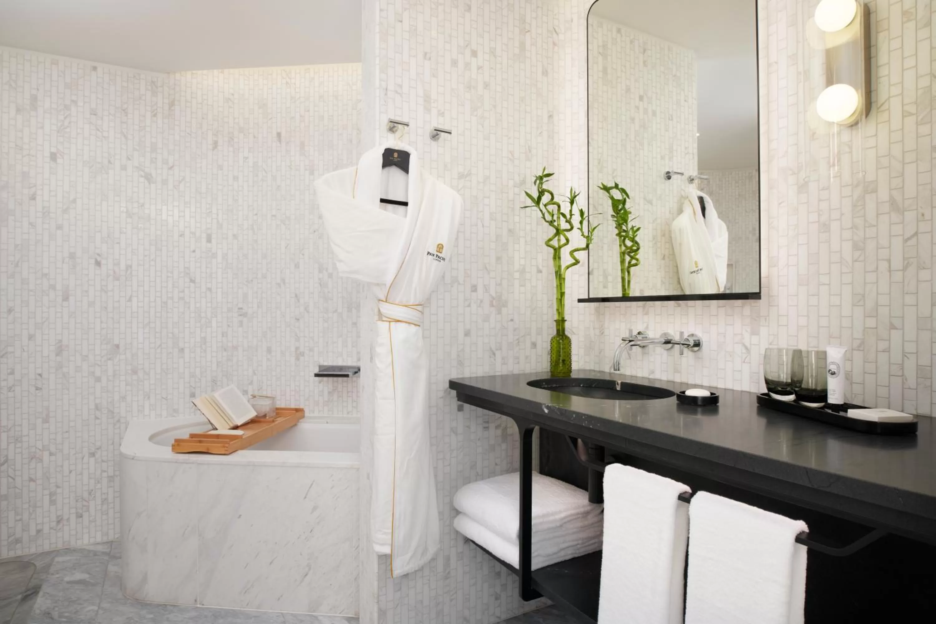 Bathroom in Pan Pacific London