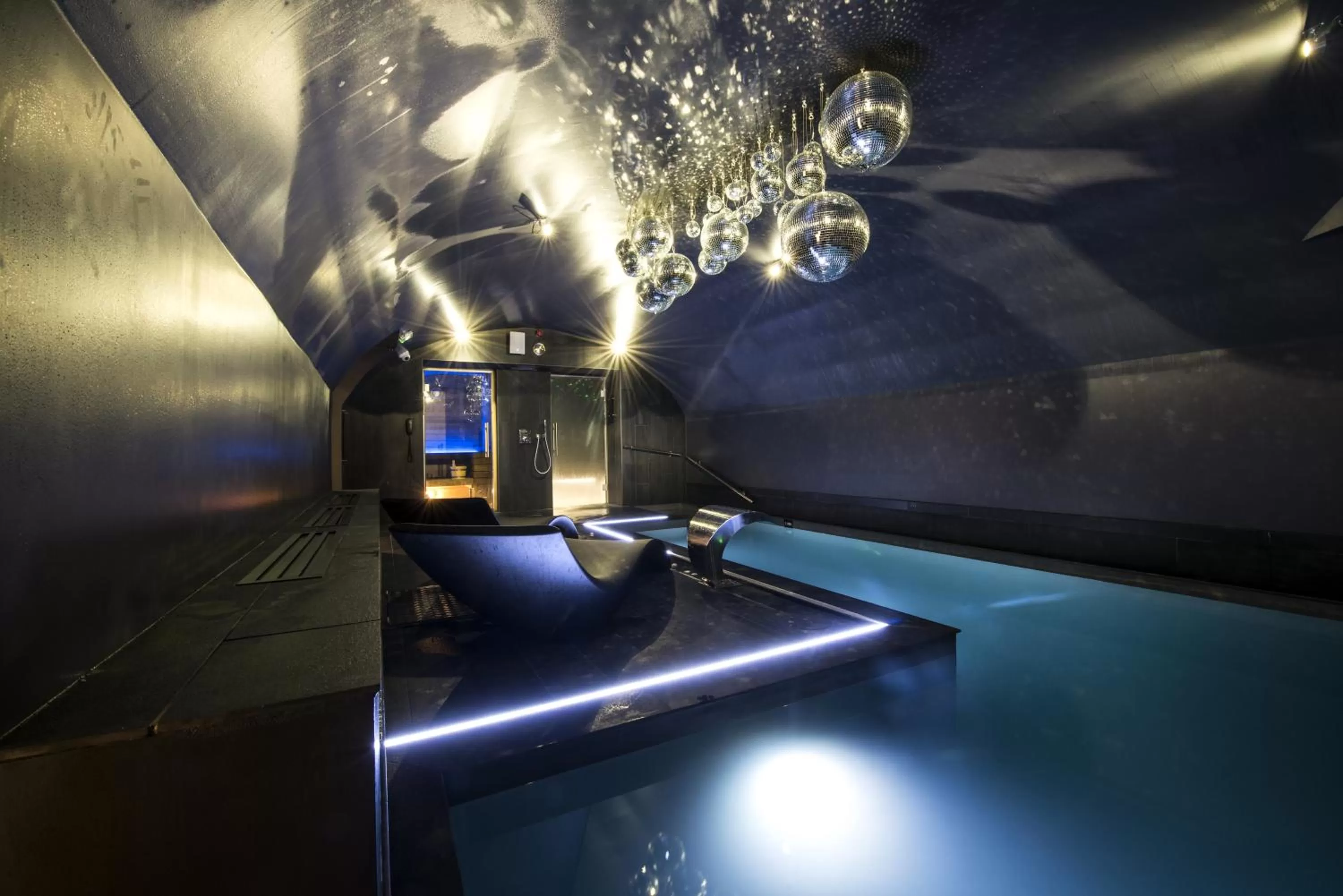 Spa and wellness centre/facilities in Vertigo Hotel, Dijon, a Member of Design Hotels