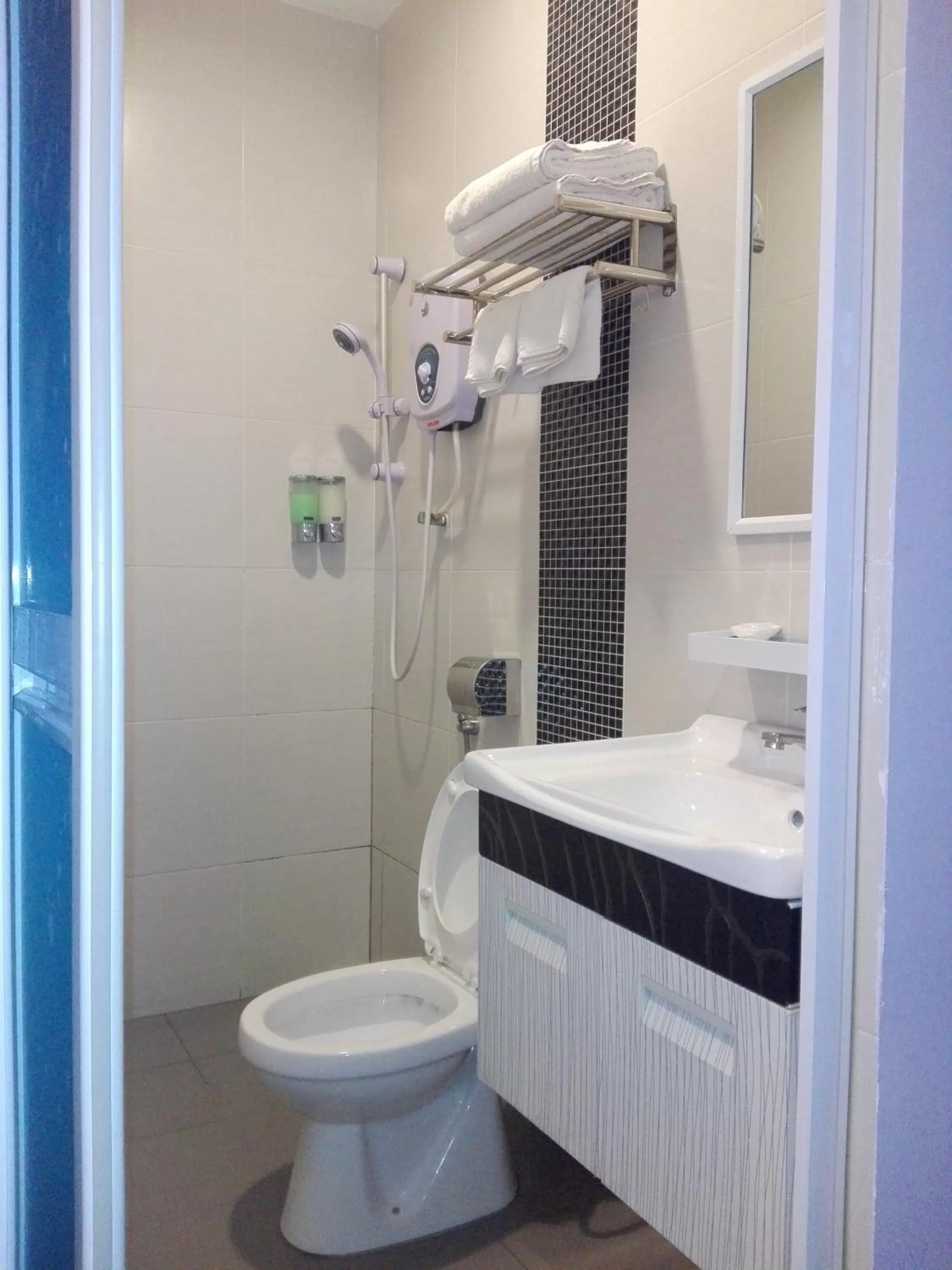 Bathroom in TIONG HUA HOTEL