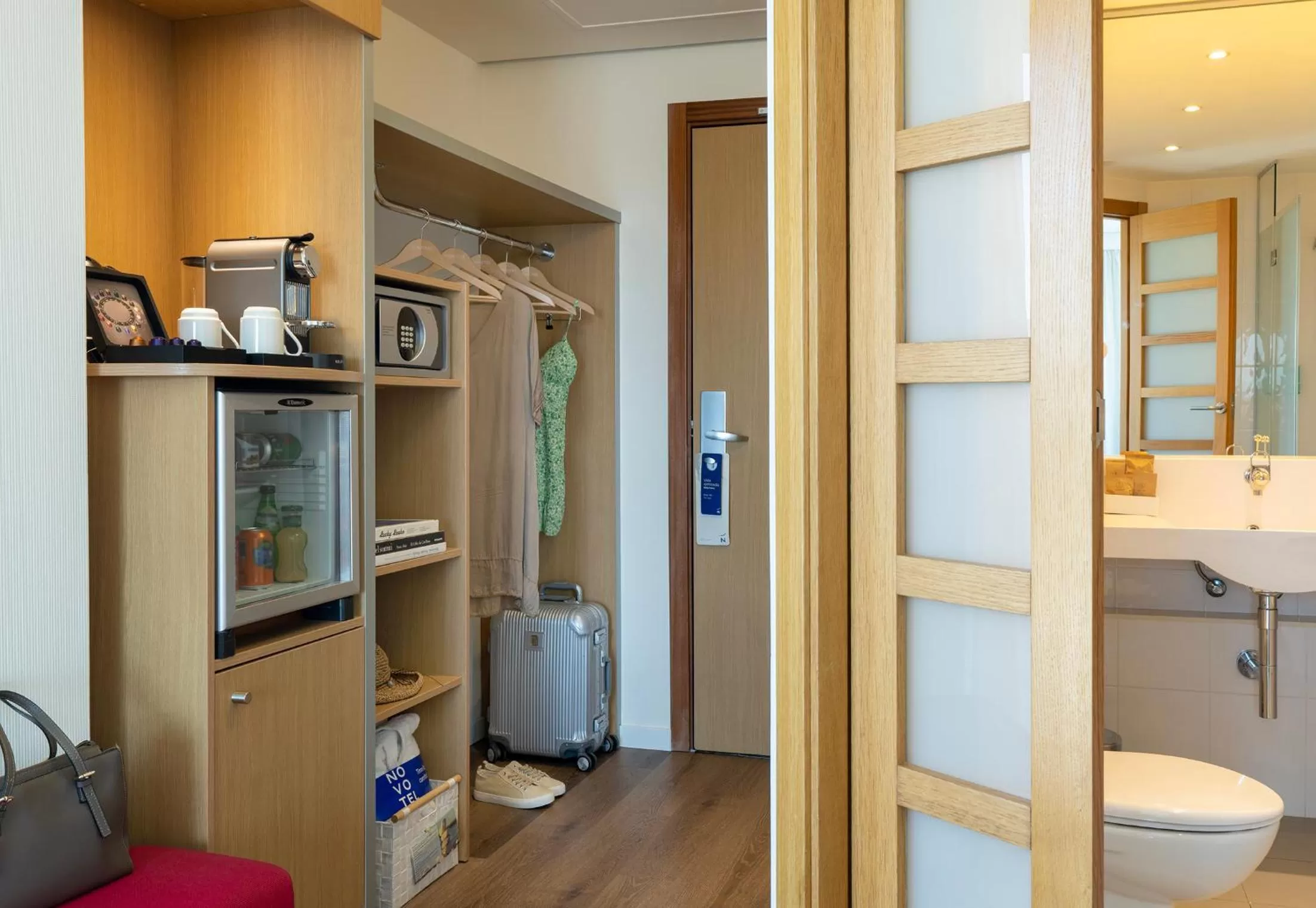 wardrobe in Novotel Barcelona City