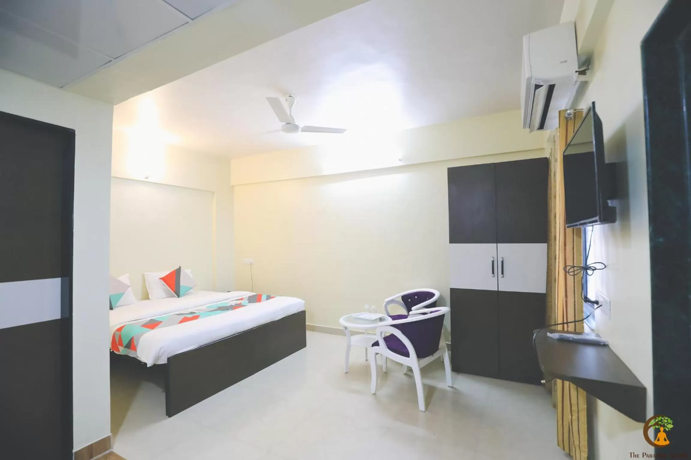 Bed in The Paradise Aundh
