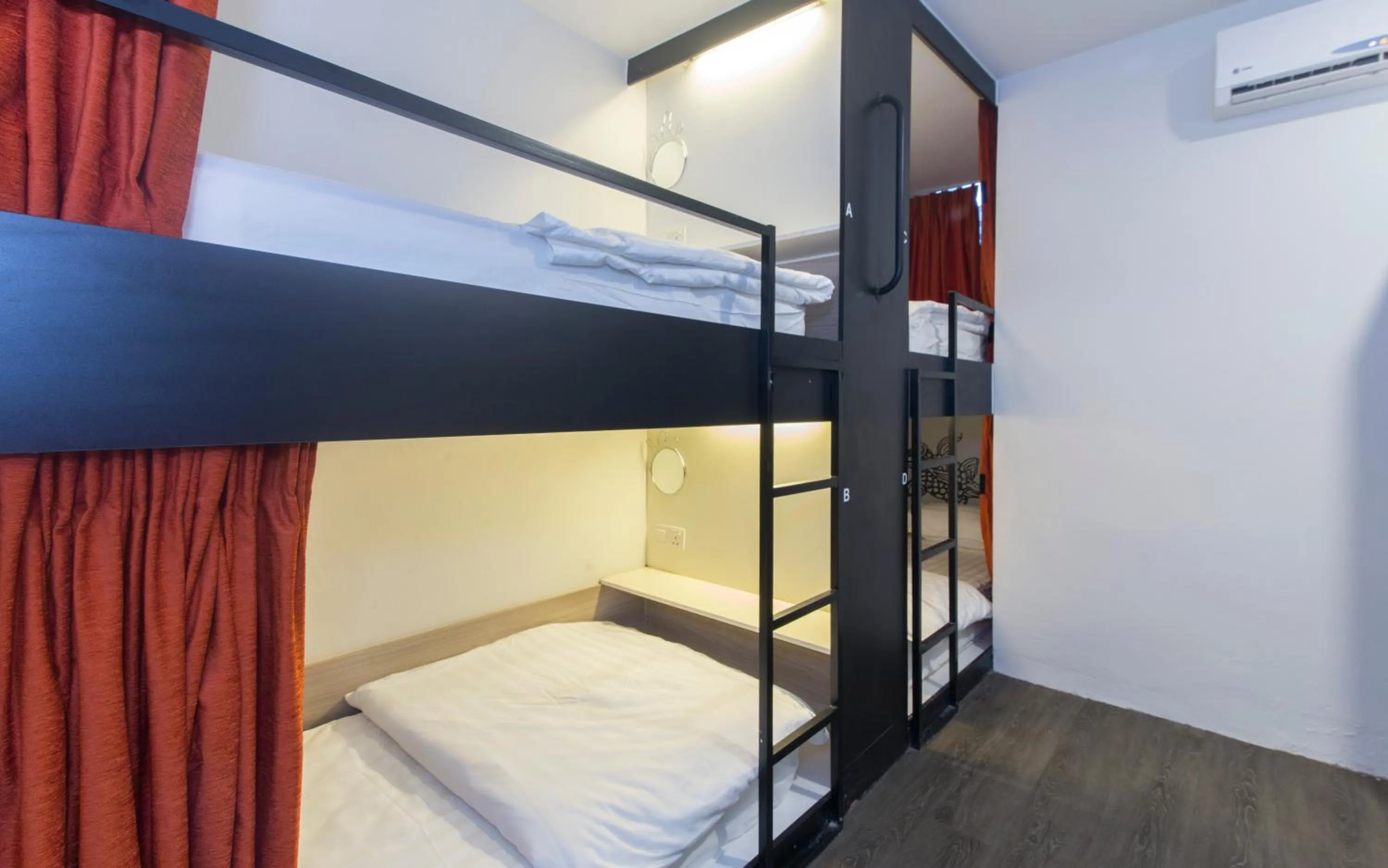 Photo of the whole room in Kitez Hotel & Bunkz