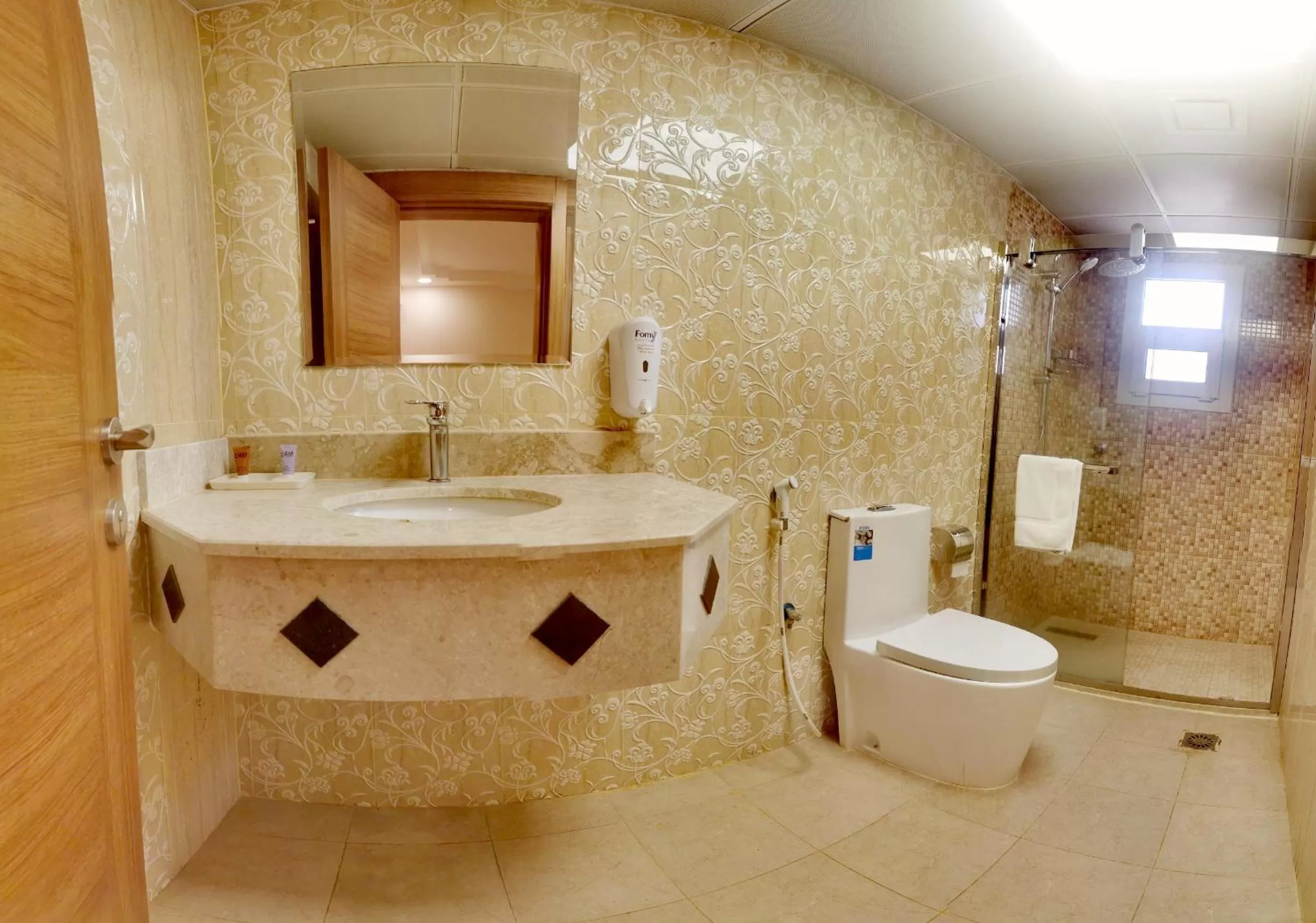 Bathroom in Diamond Star Hotel فندق النجمة الماسية