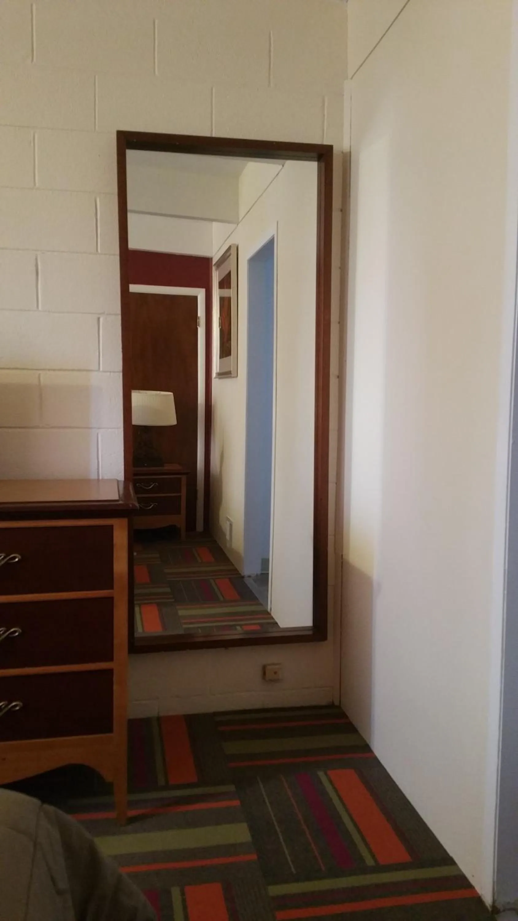 Bed in Thunder Bird Motel