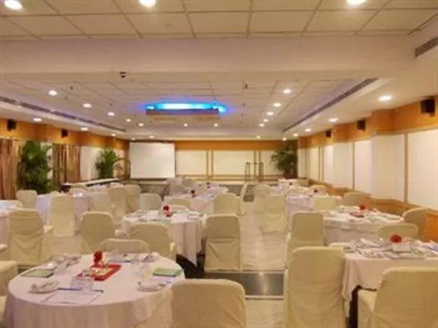 Banquet/Function facilities, Banquet Facilities in Hotel Claresta