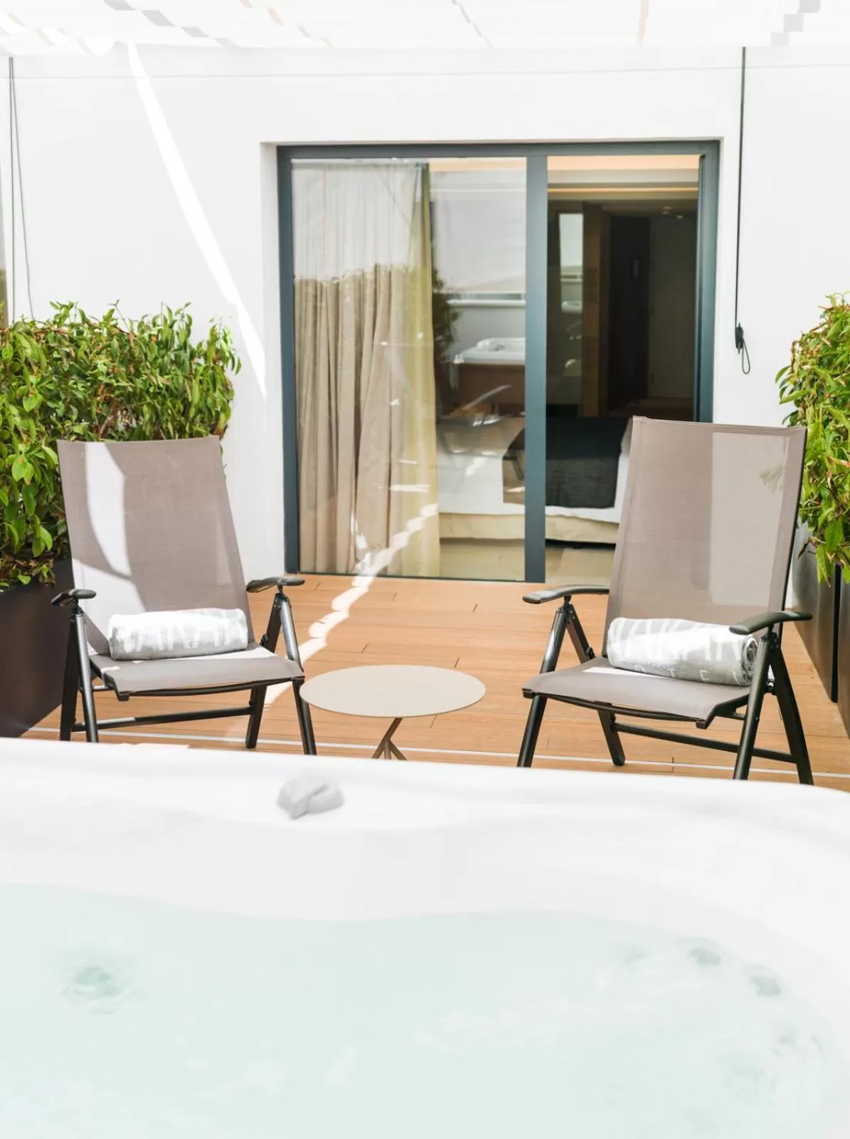 Patio in Nakar Hotel