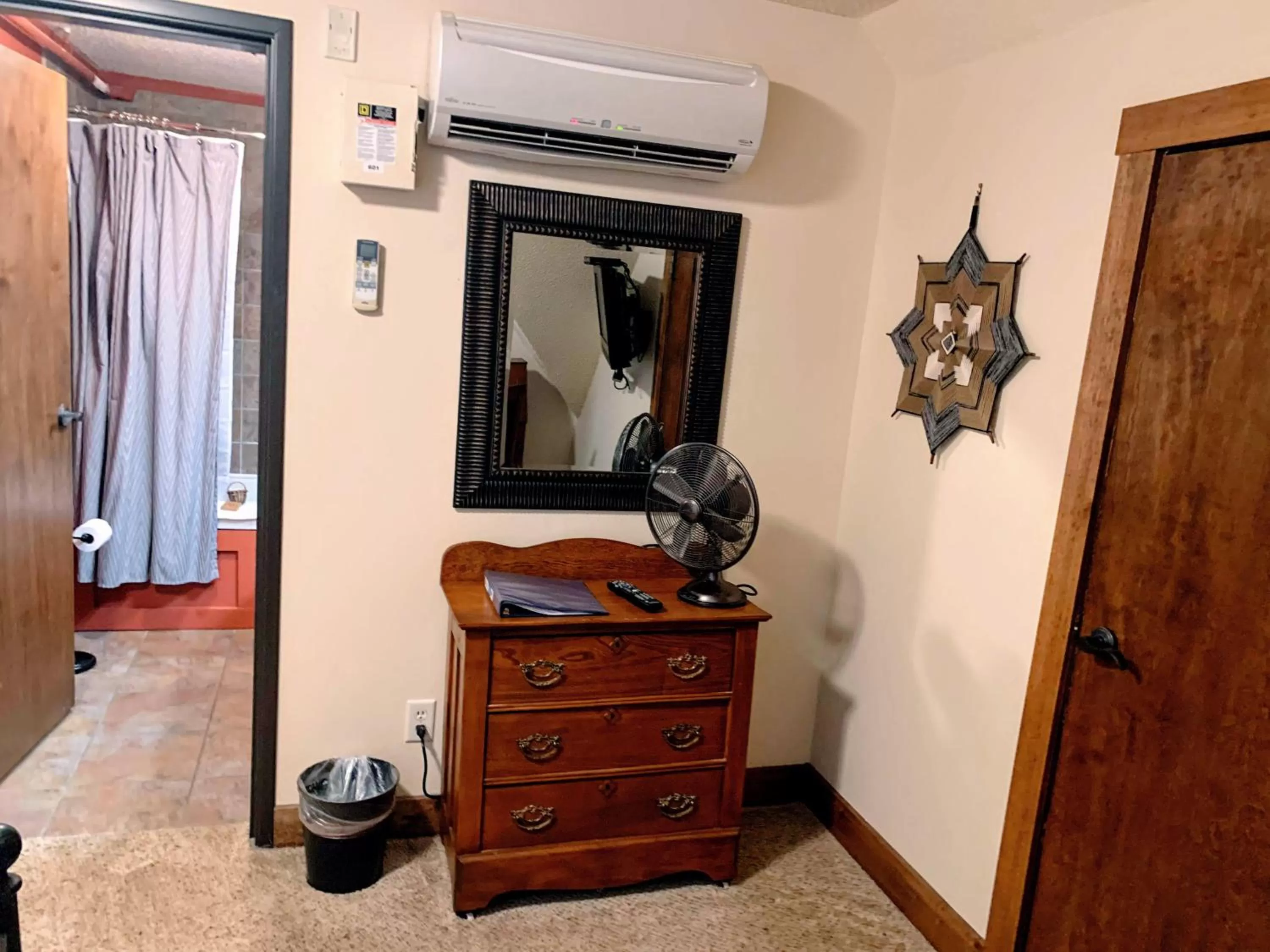 Iowa House Historic Inn