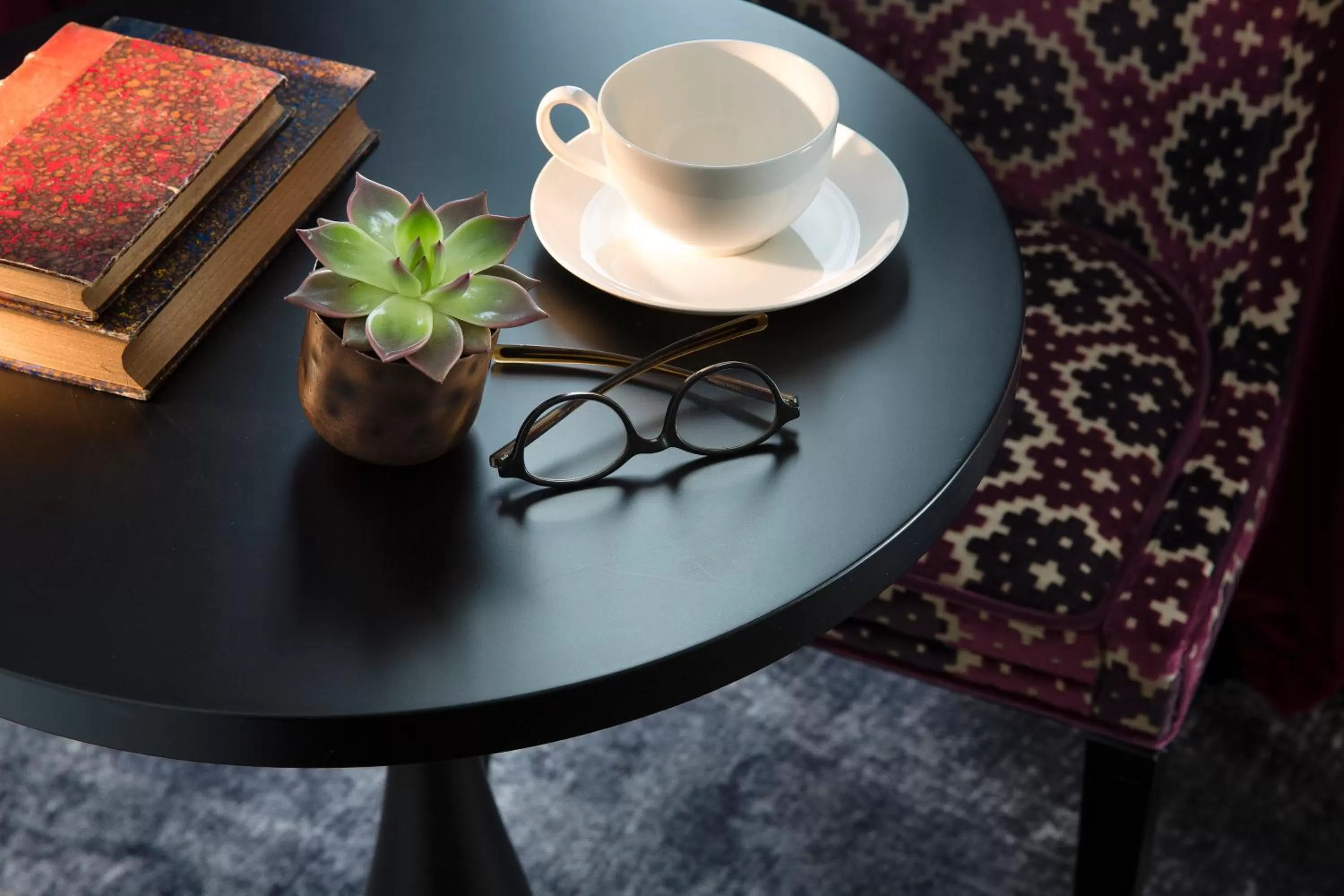 Decorative detail in Hotel Monge