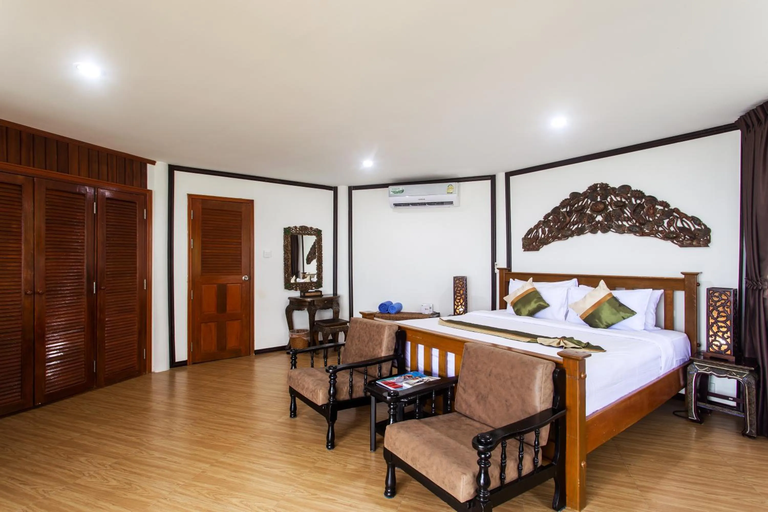 Bed in Rajapruek Samui Resort - SHA Plus