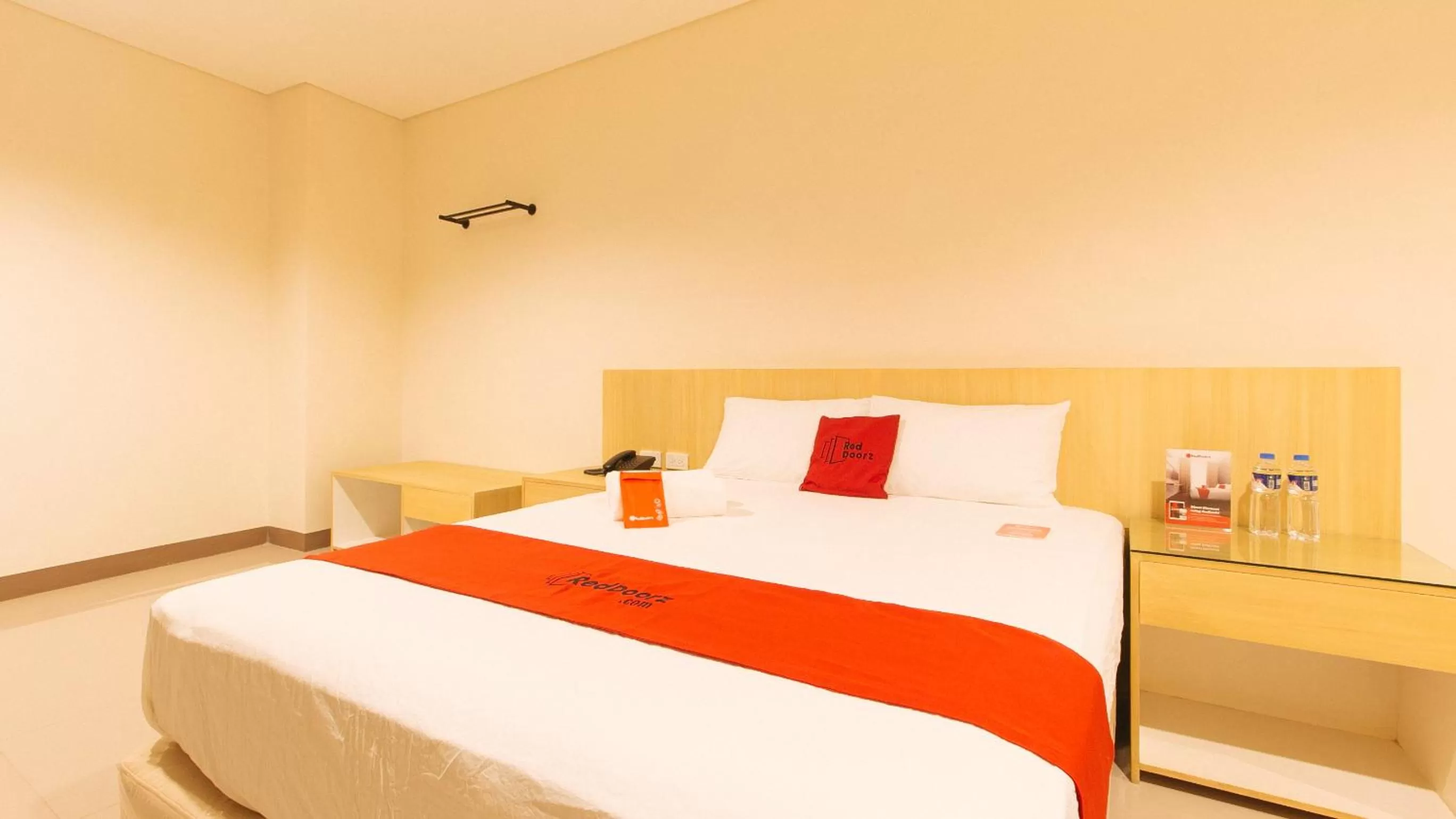 Bedroom, Bed in RedDoorz Plus @ Kaizen Suites Taft Avenue