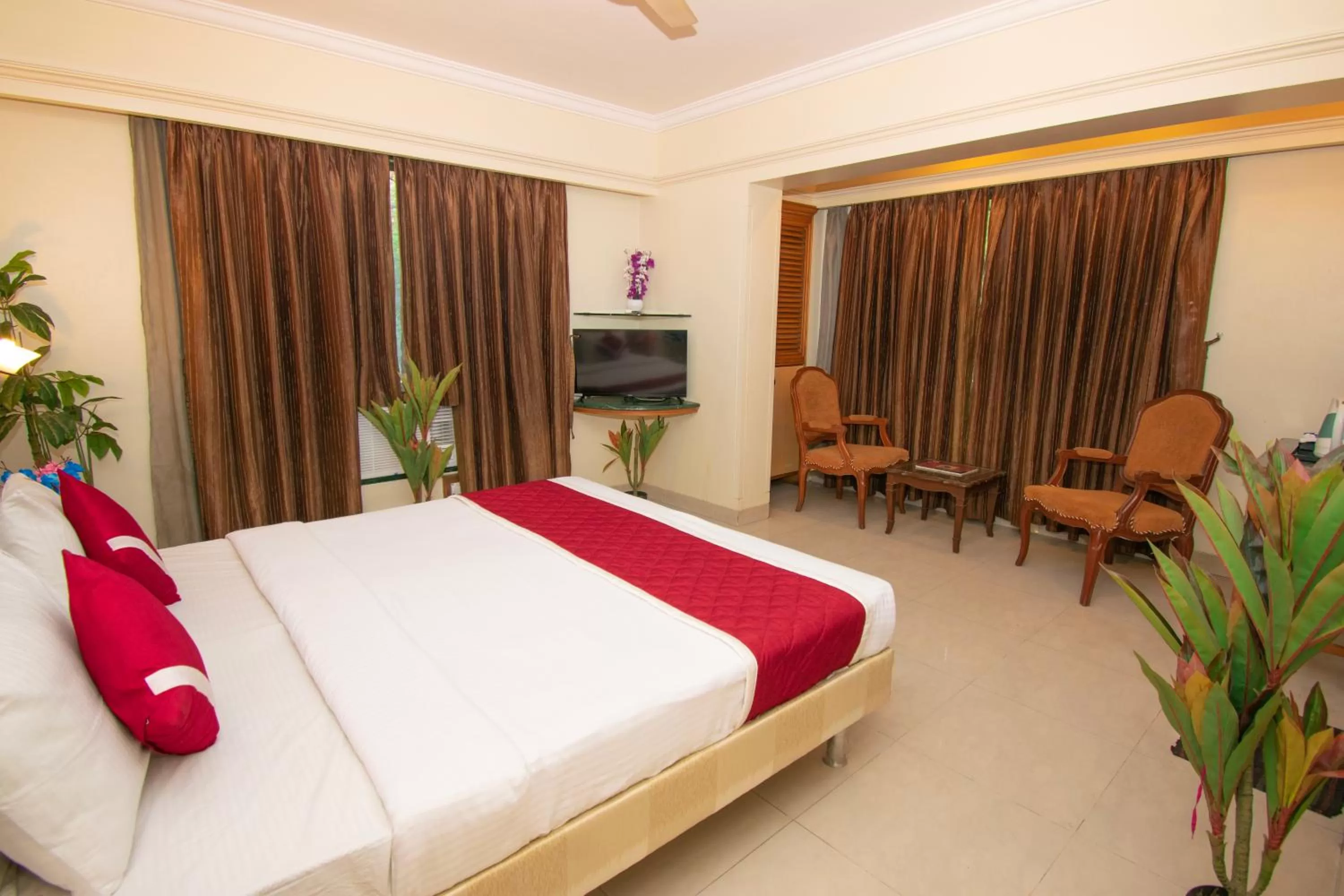 Photo of the whole room in Octave Bund Garden