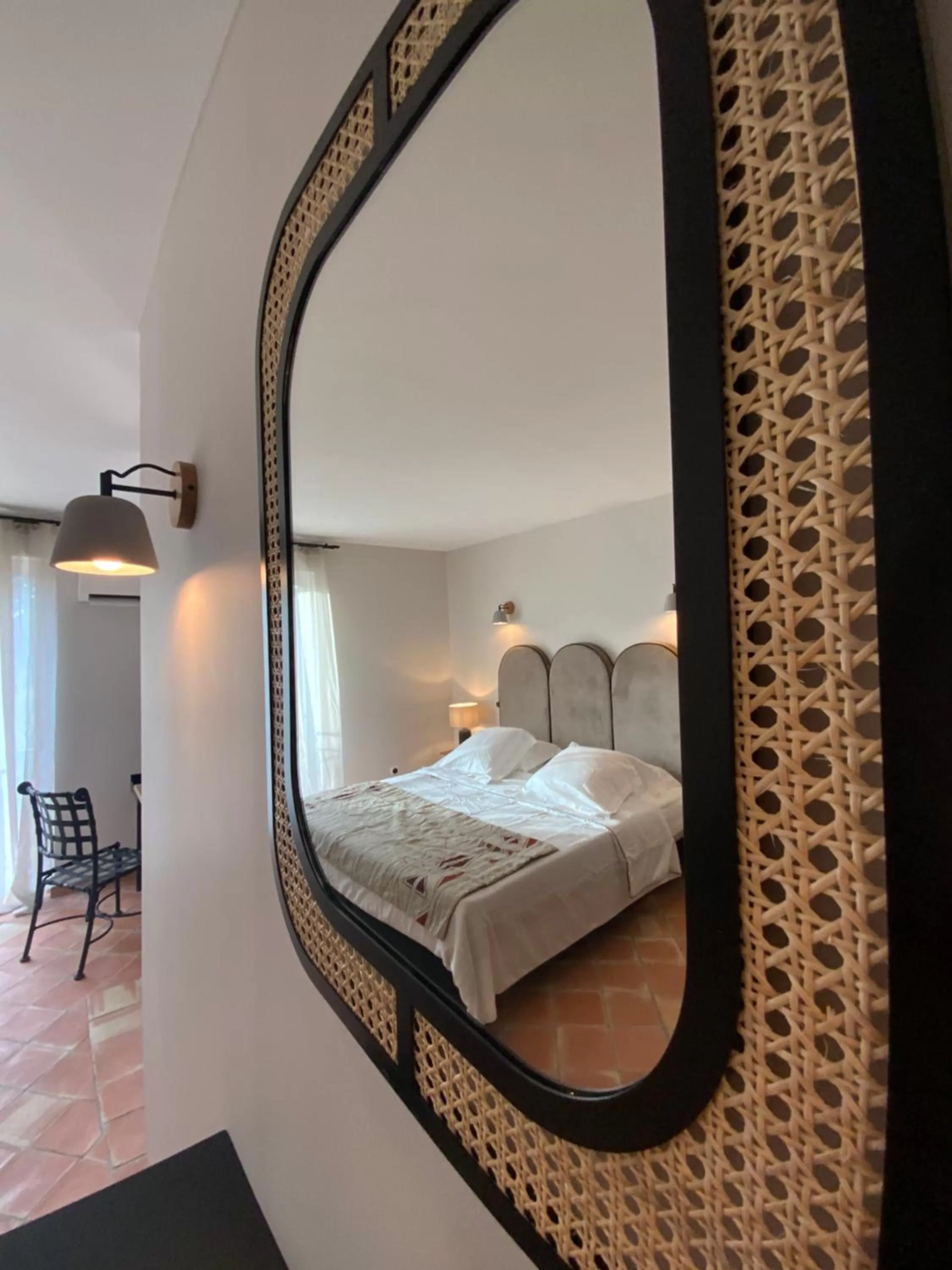 Bed in Hôtel l'Arena