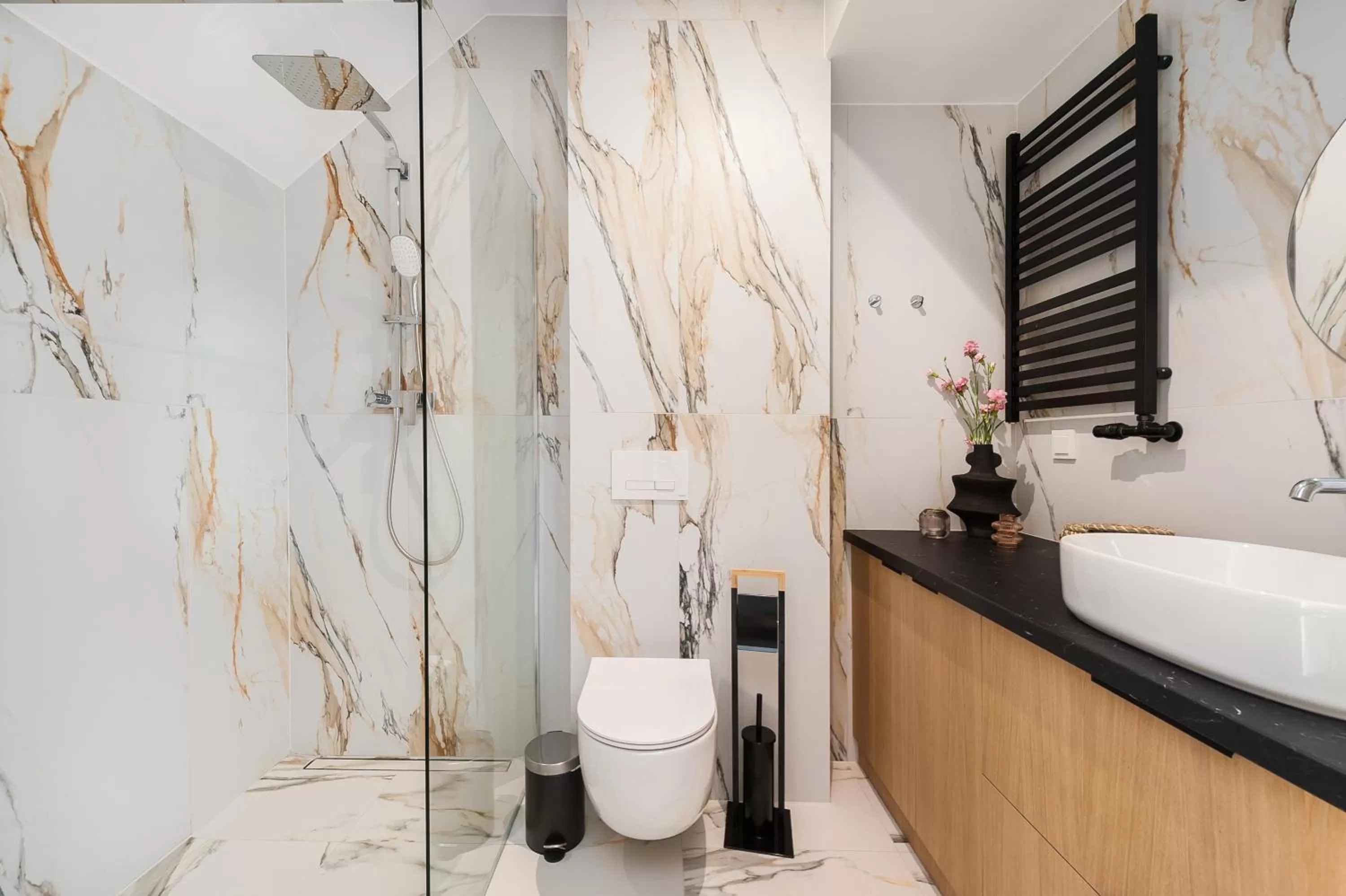 Shower in Polana Resort - LoftAffair Collection