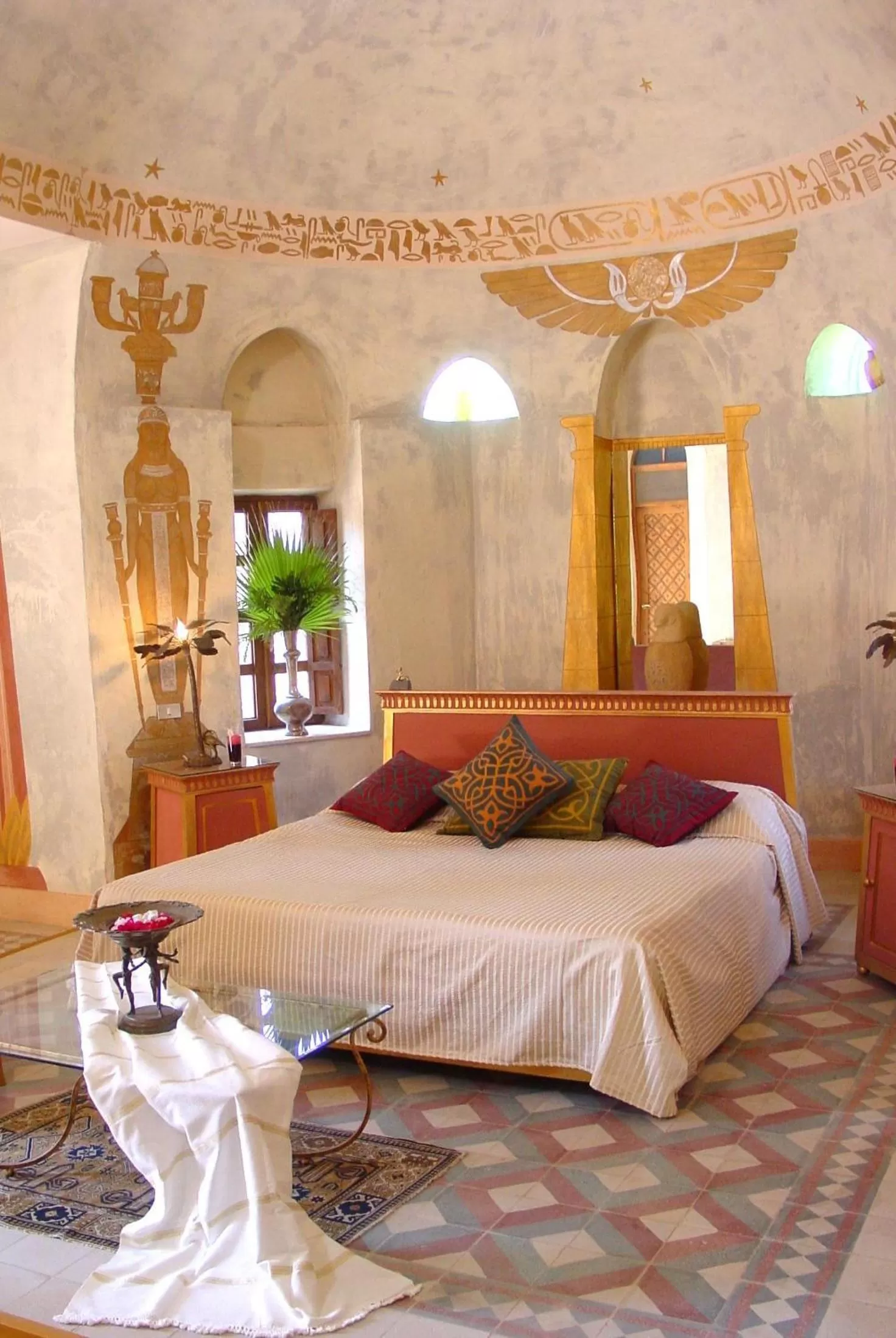 Day, Bed in Al Moudira Hotel