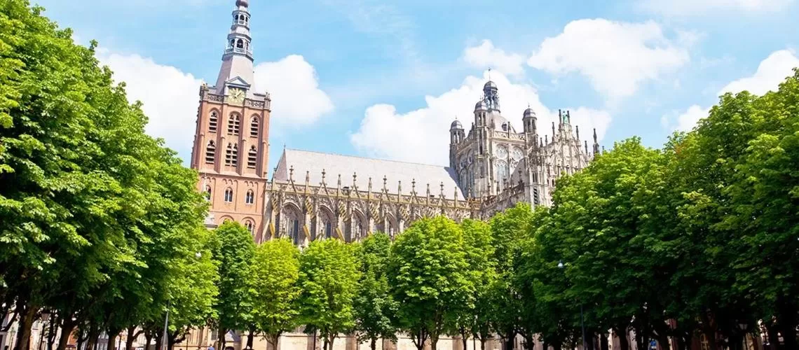 Property Building in Hotel Brasserie Oud Maren