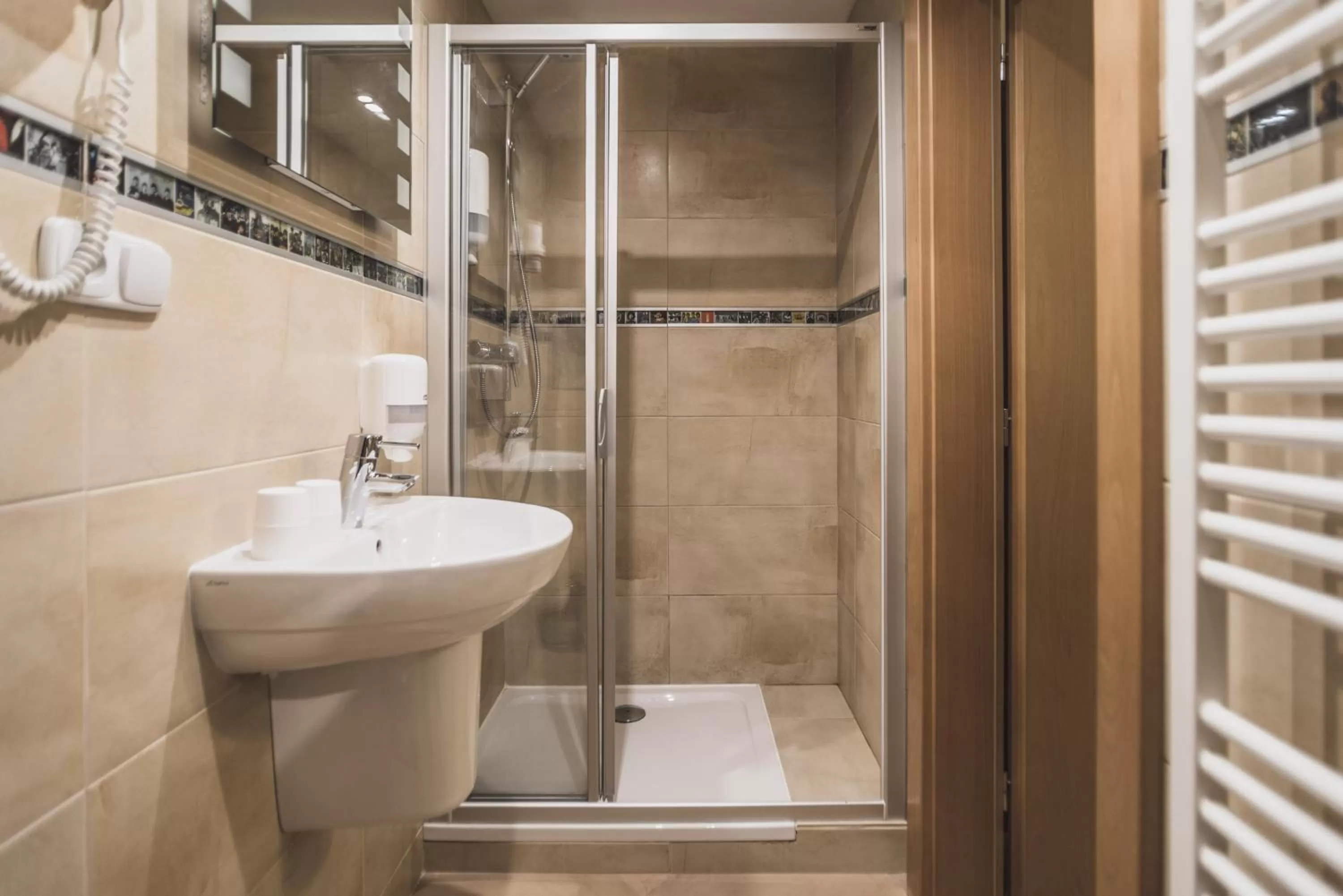 Bathroom in Hotel Muza