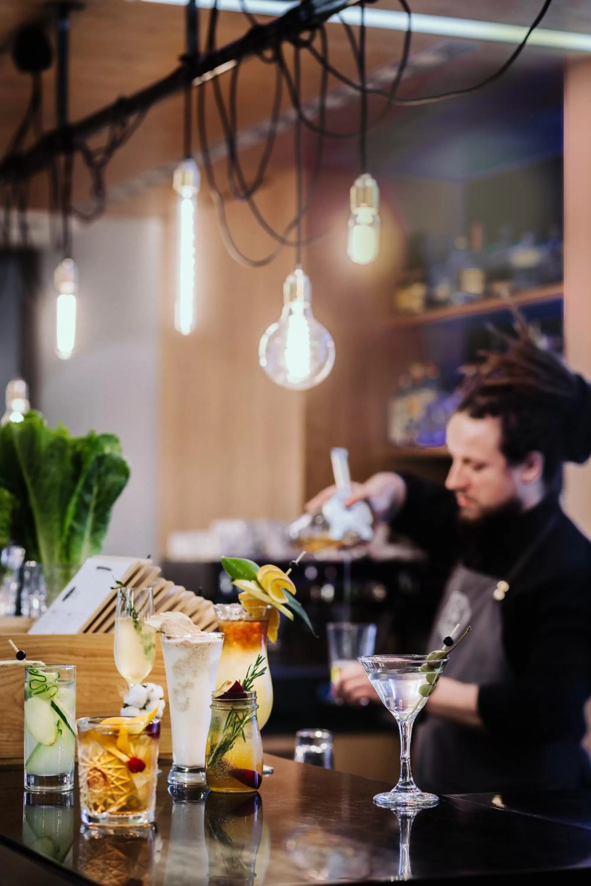 Restaurant/places to eat in Invite