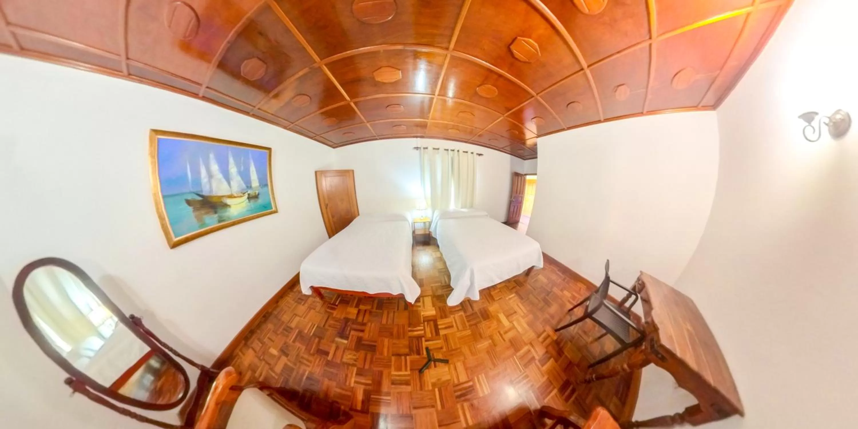 Bedroom, Dining Area in Hotel Rebequet