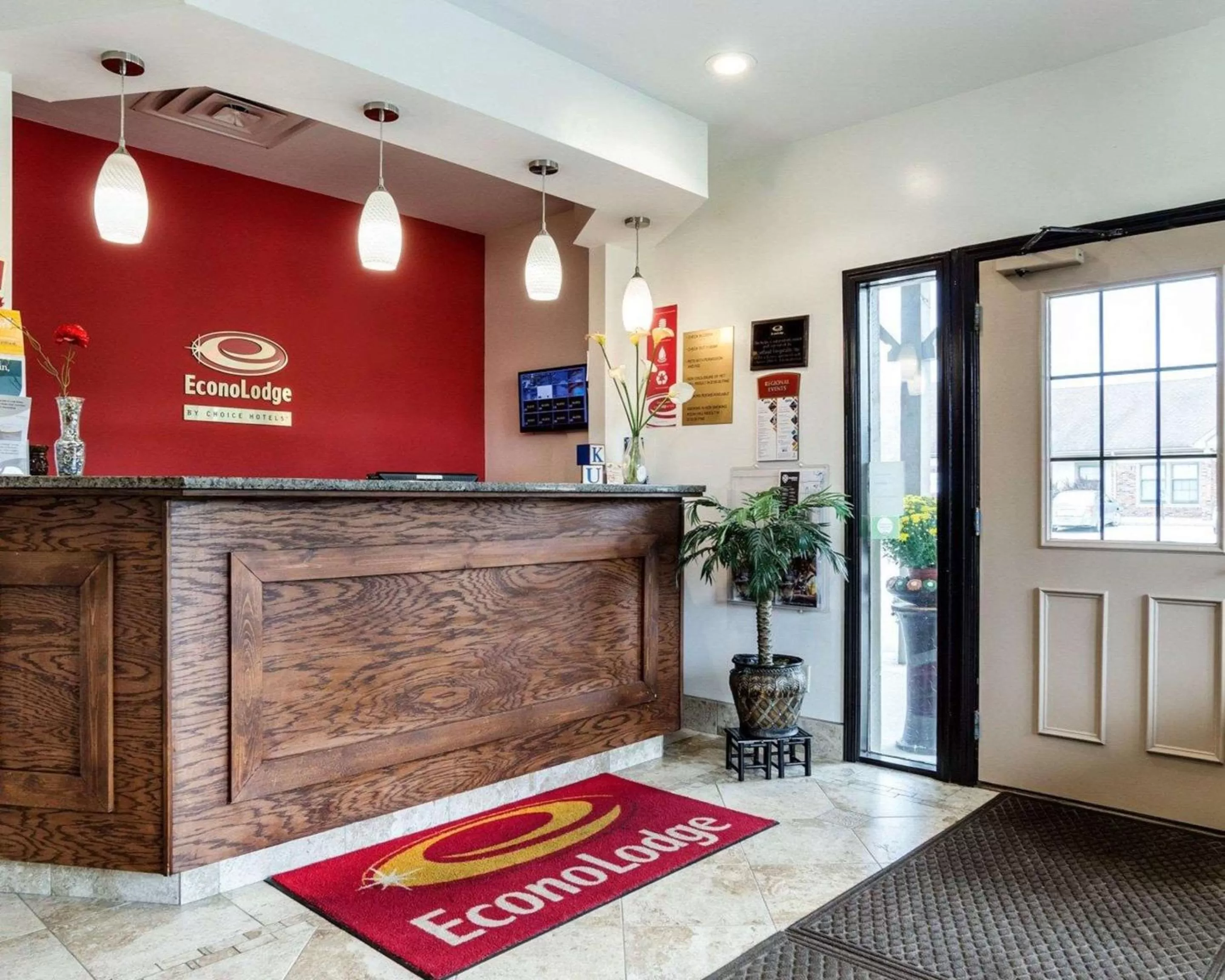 Lobby or reception in Econo Lodge Lawrence near University