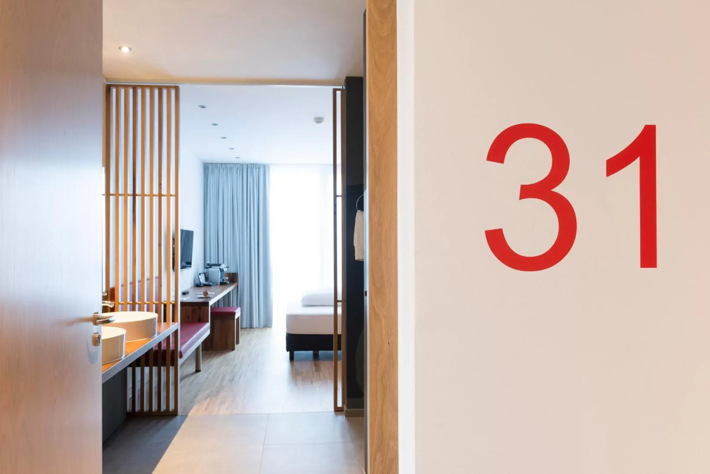 Superior Double Room - single occupancy in Hotel Ochsen Post Superior Double Room - single occupancy in Hotel Ochsen Post