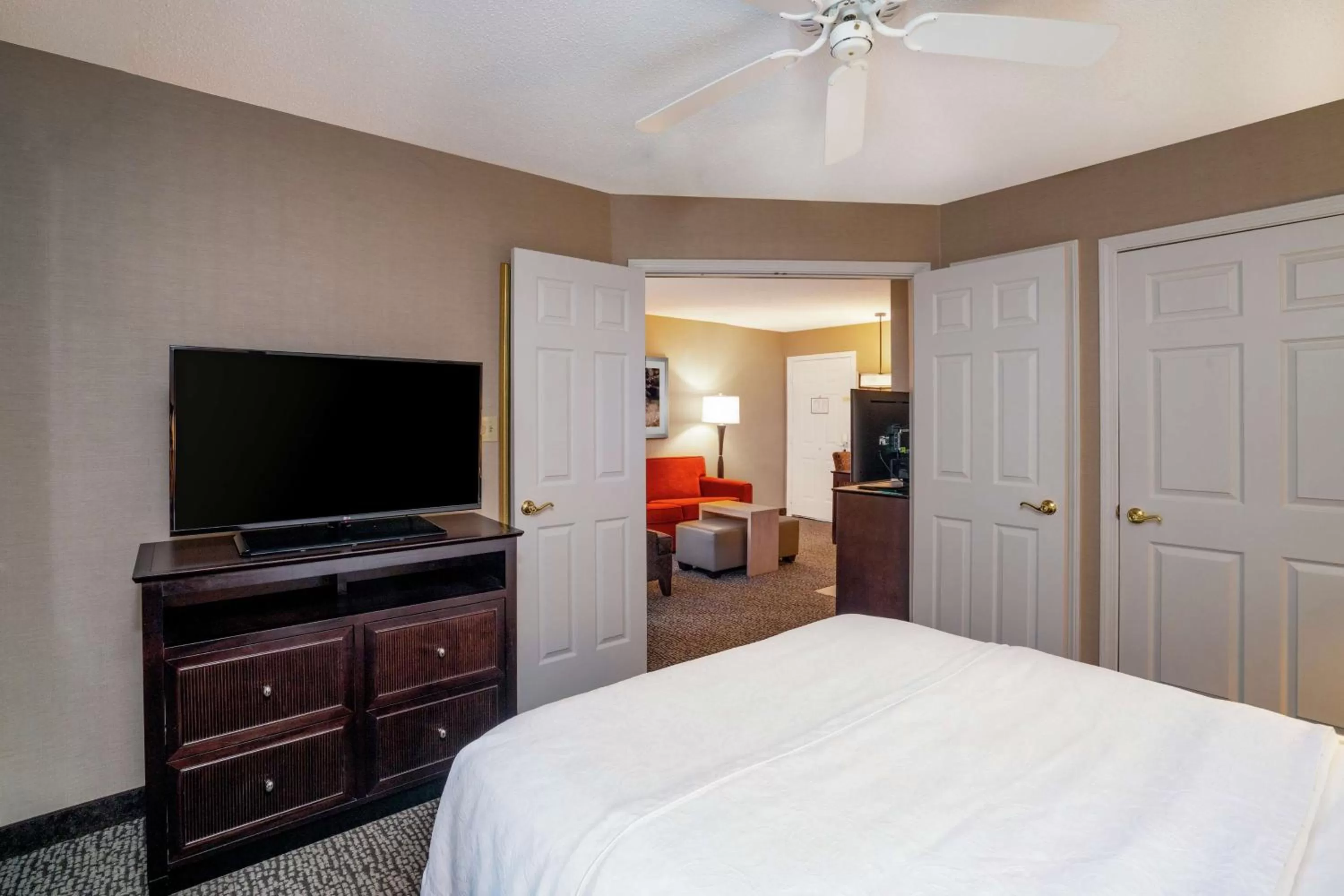 Bedroom, Bed in Homewood Suites Lafayette