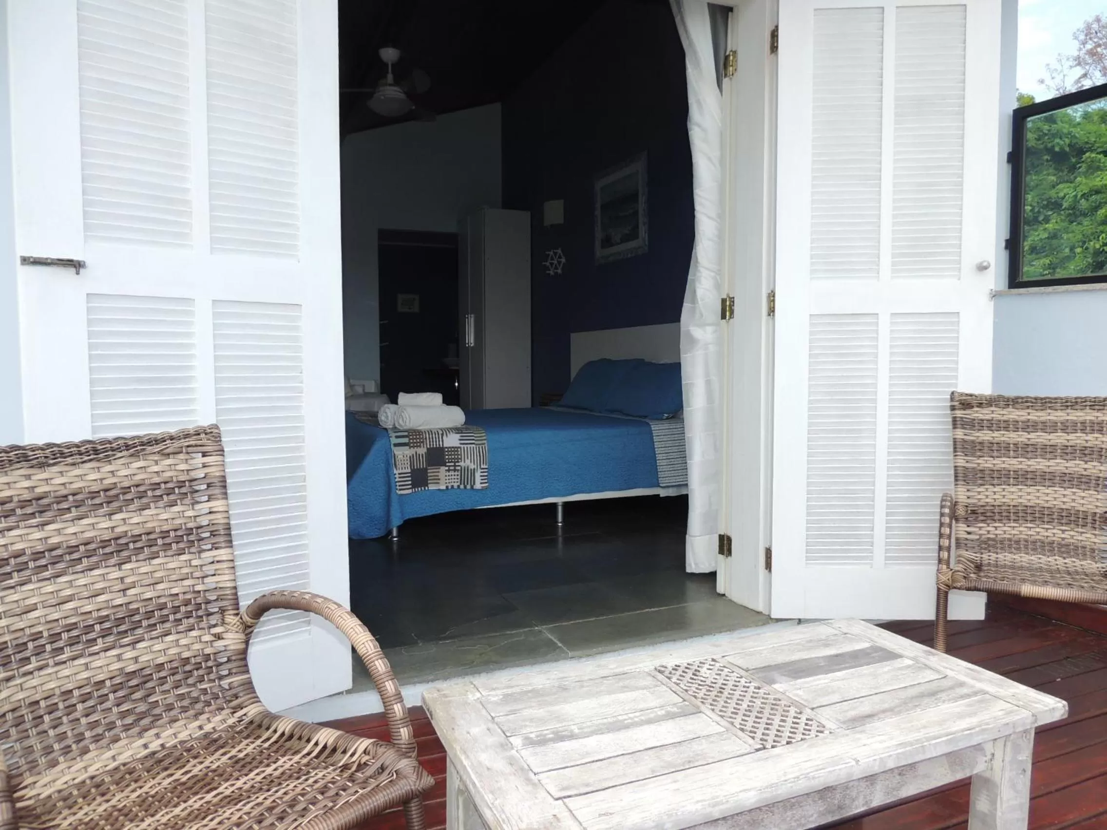 Balcony/Terrace, Bed in Pousada Akaroa