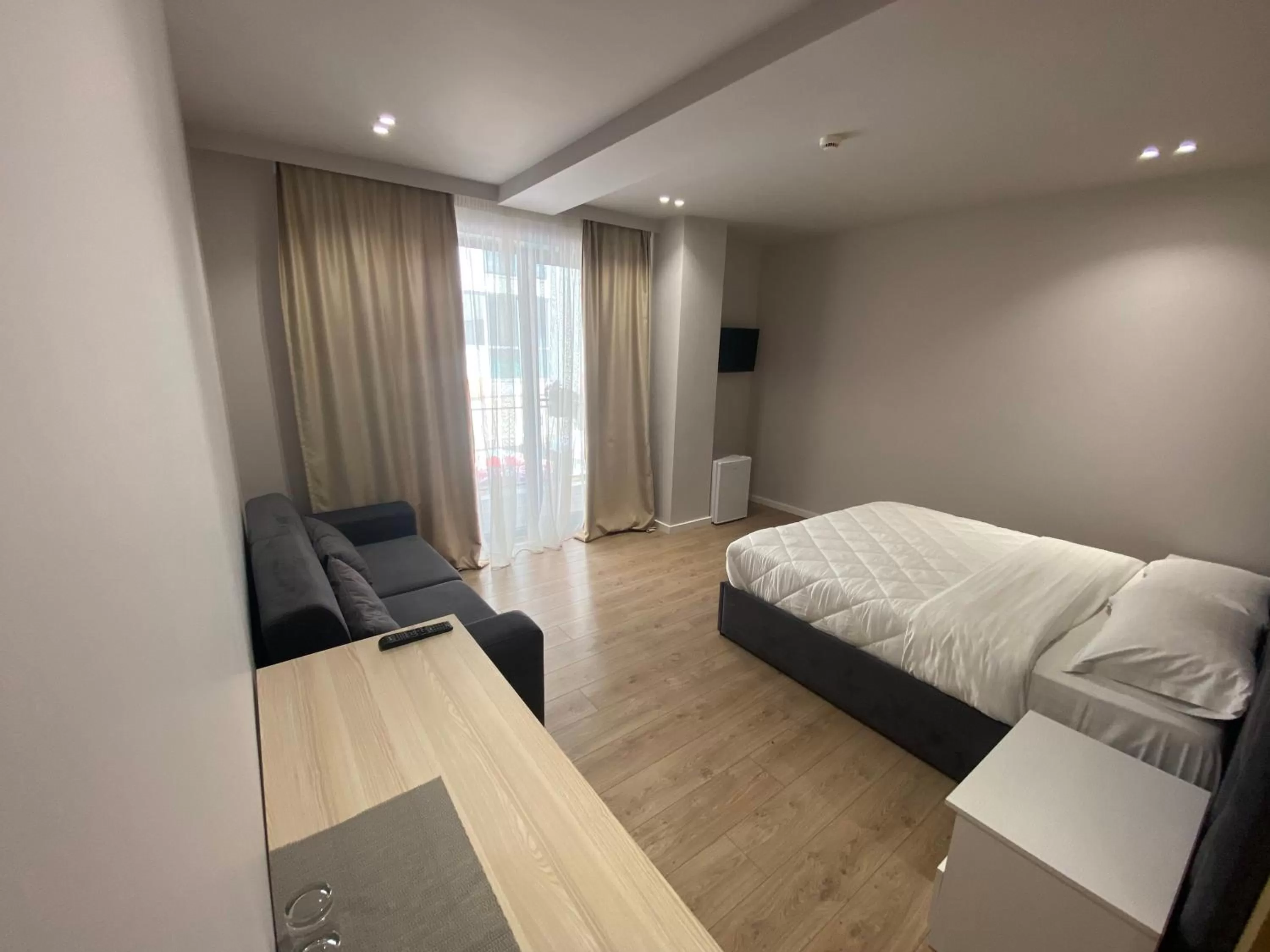 Bedroom, Bed in Hotel Alion