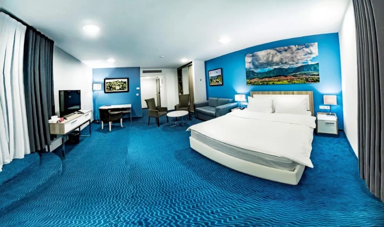 Bed in Central Hotel, Fitness and Spa