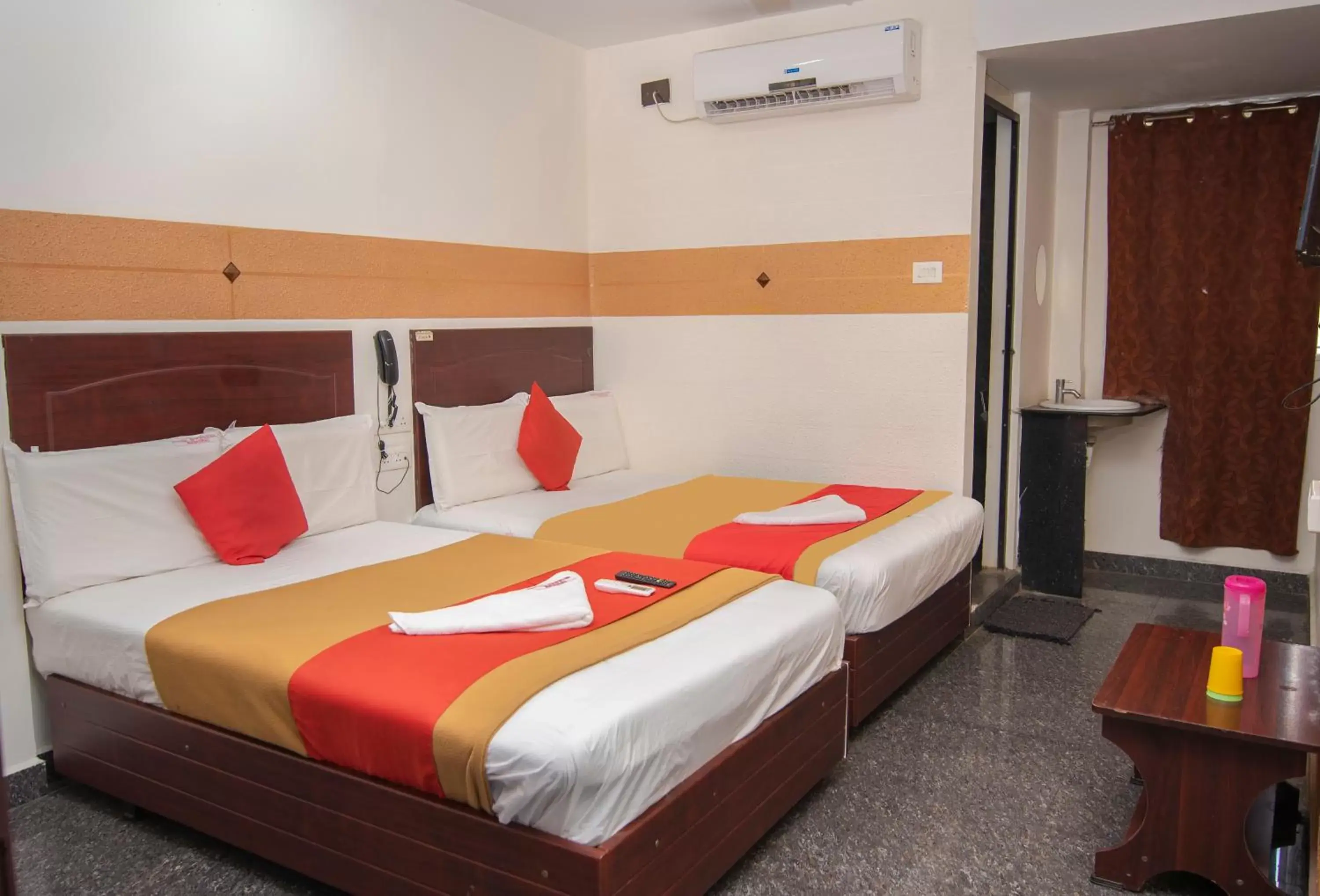 HOTEL BOOPATHI Madurai HOTEL BOOPATHI Madurai