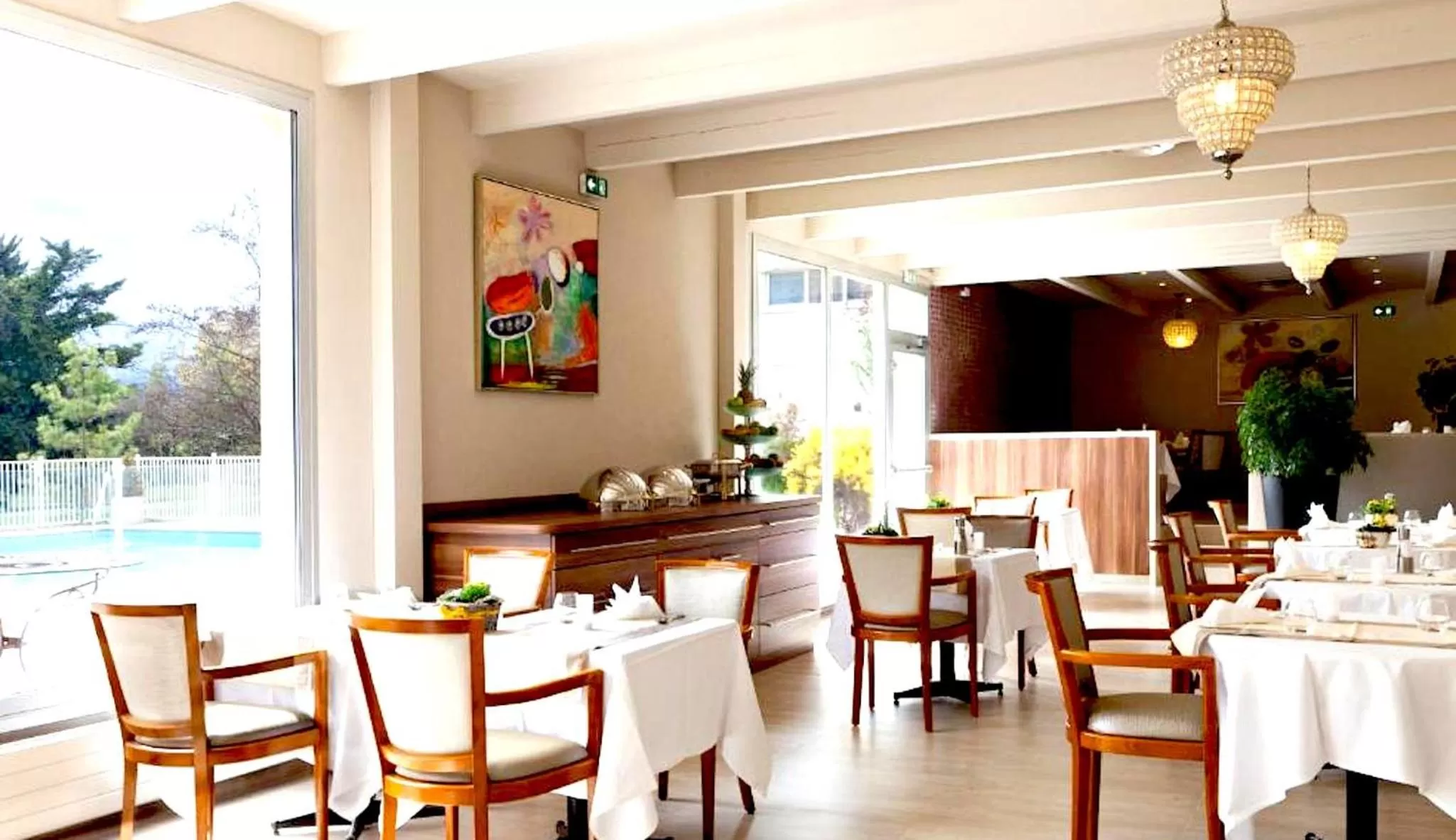 Restaurant/Places to Eat in Golden Tulip Bâle Mulhouse - Hôtel Restaurant