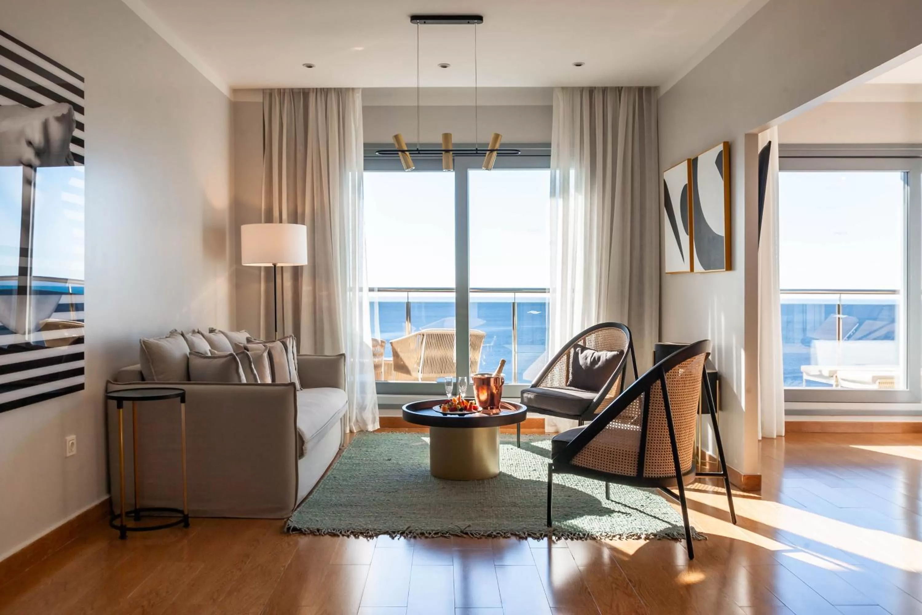 Living room in SOLYMAR Gran Hotel