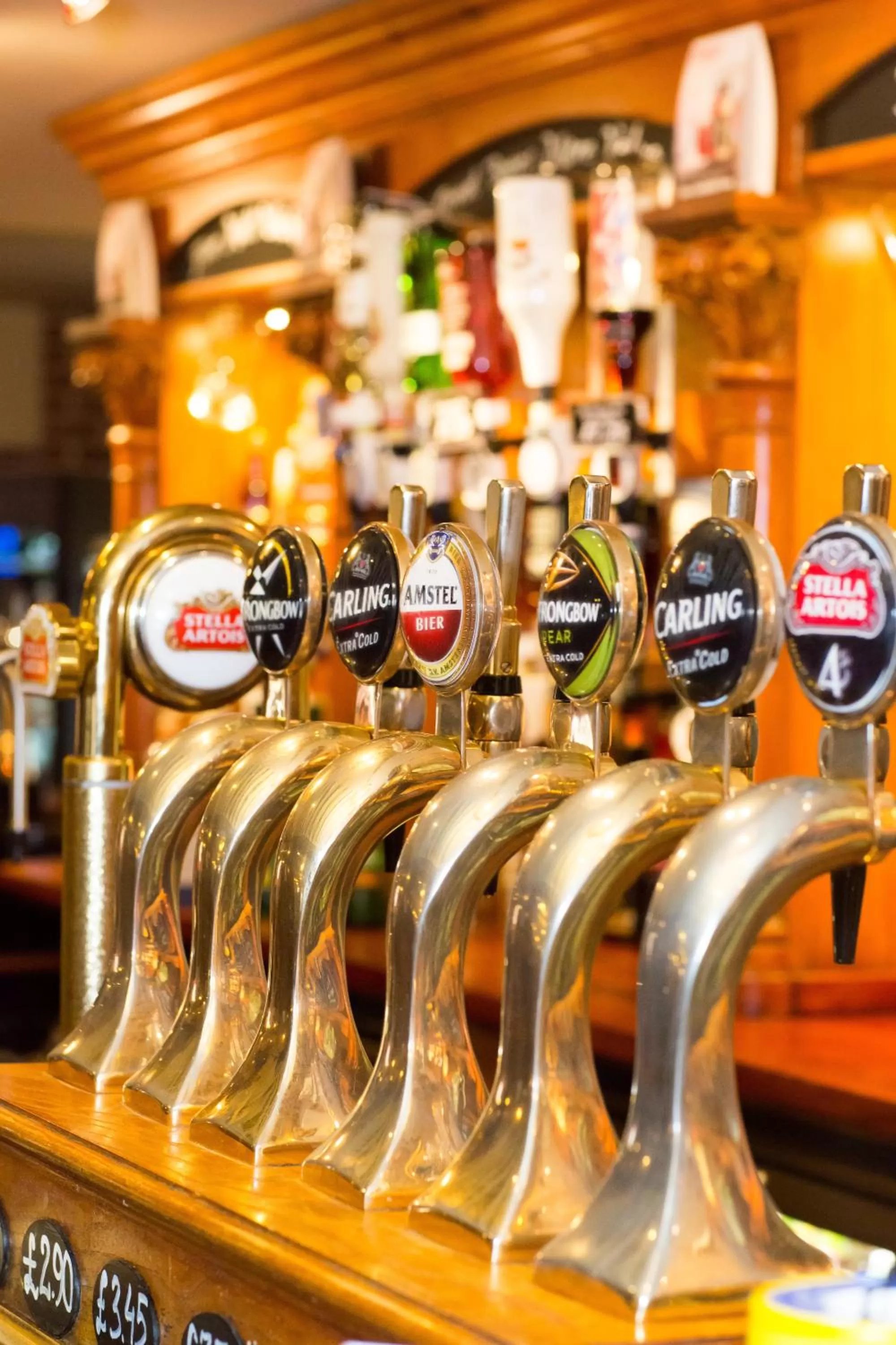 Lounge or bar in Toby Carvery Exeter M5 J30 by Innkeeper's Collection