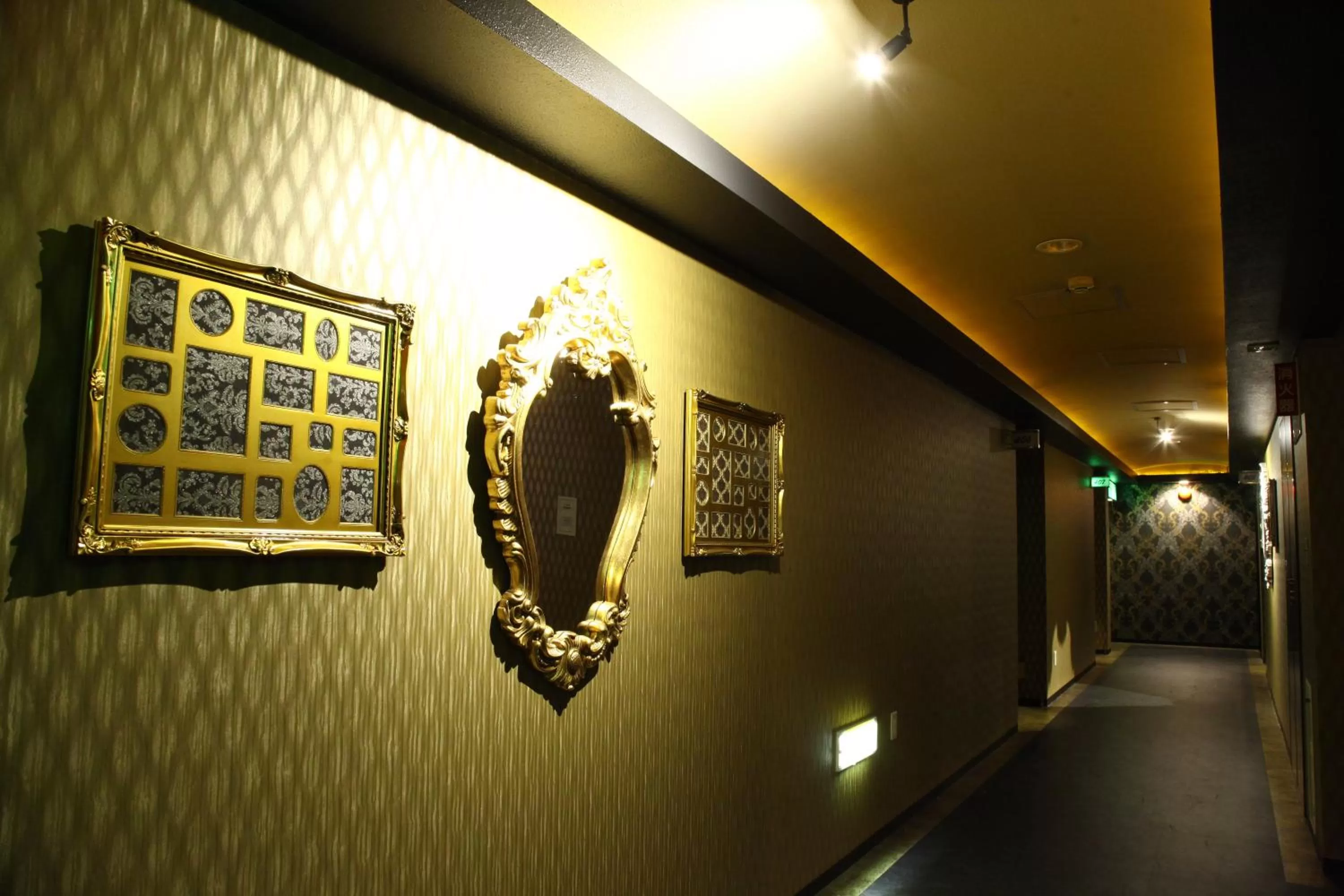 Decorative detail in Hotel Renaissance Sendai (Leisure Hotel)