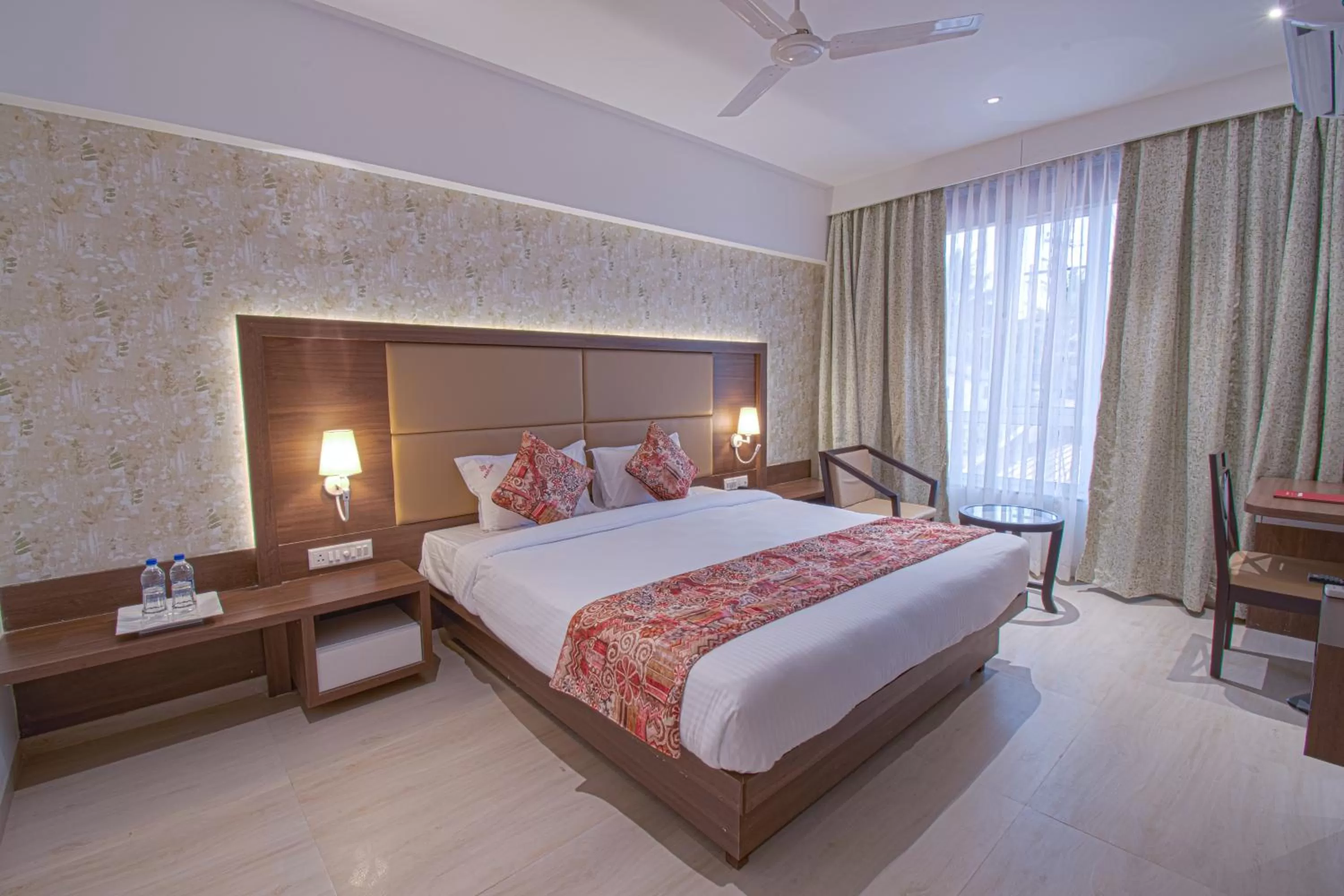 Bedroom, Bed in Hotel Park Tree, NEAR 5 STAR MIDC, KANERIWADI, NH4 GOA HIGHWAY KOLHAPUR