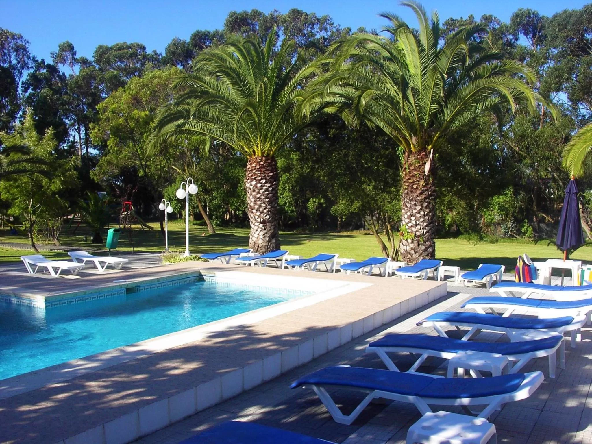Swimming pool in Hotel Rural A Coutada - Peniche