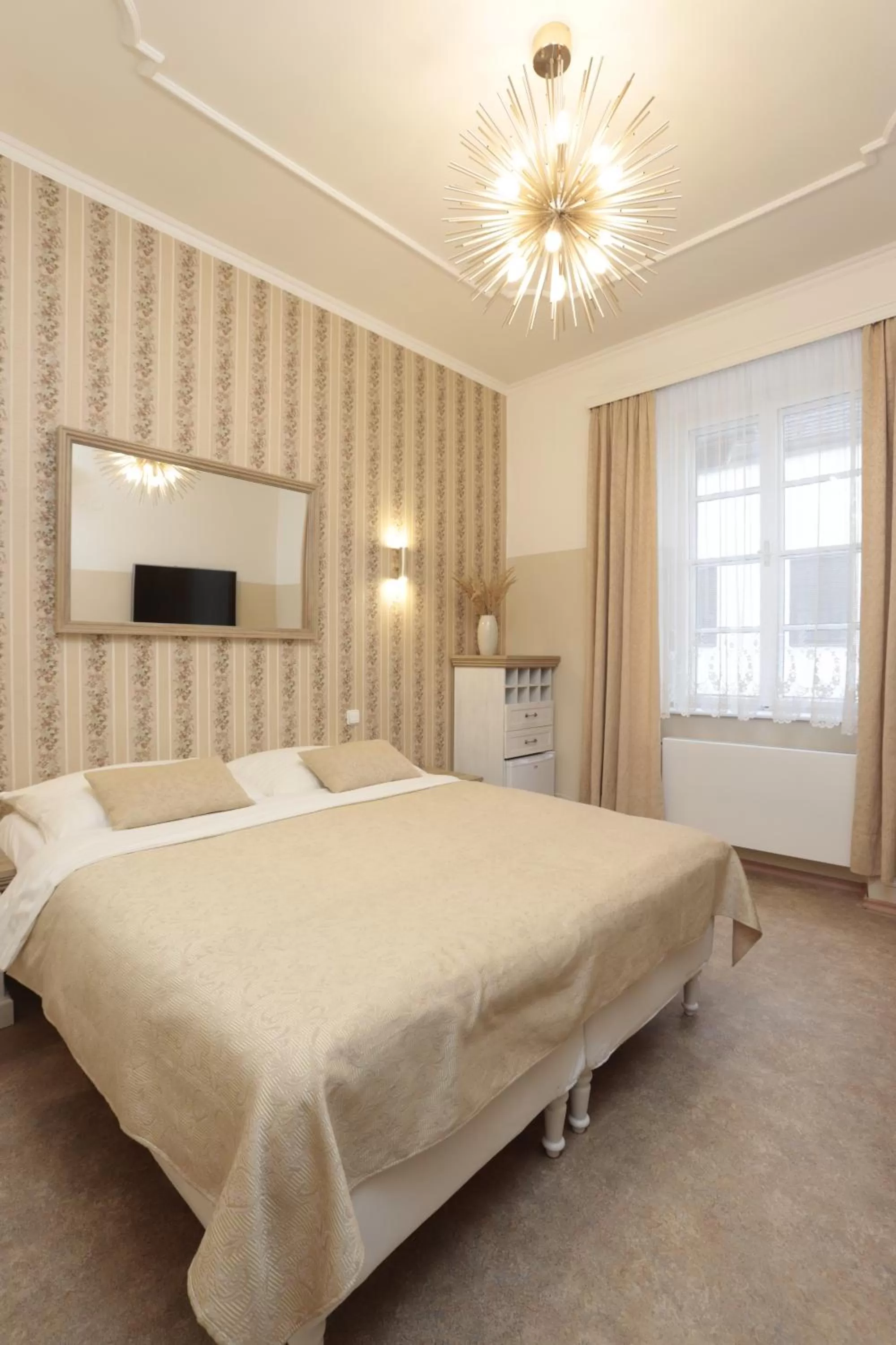 Living room, Bed in Wellness Pension Ametyst