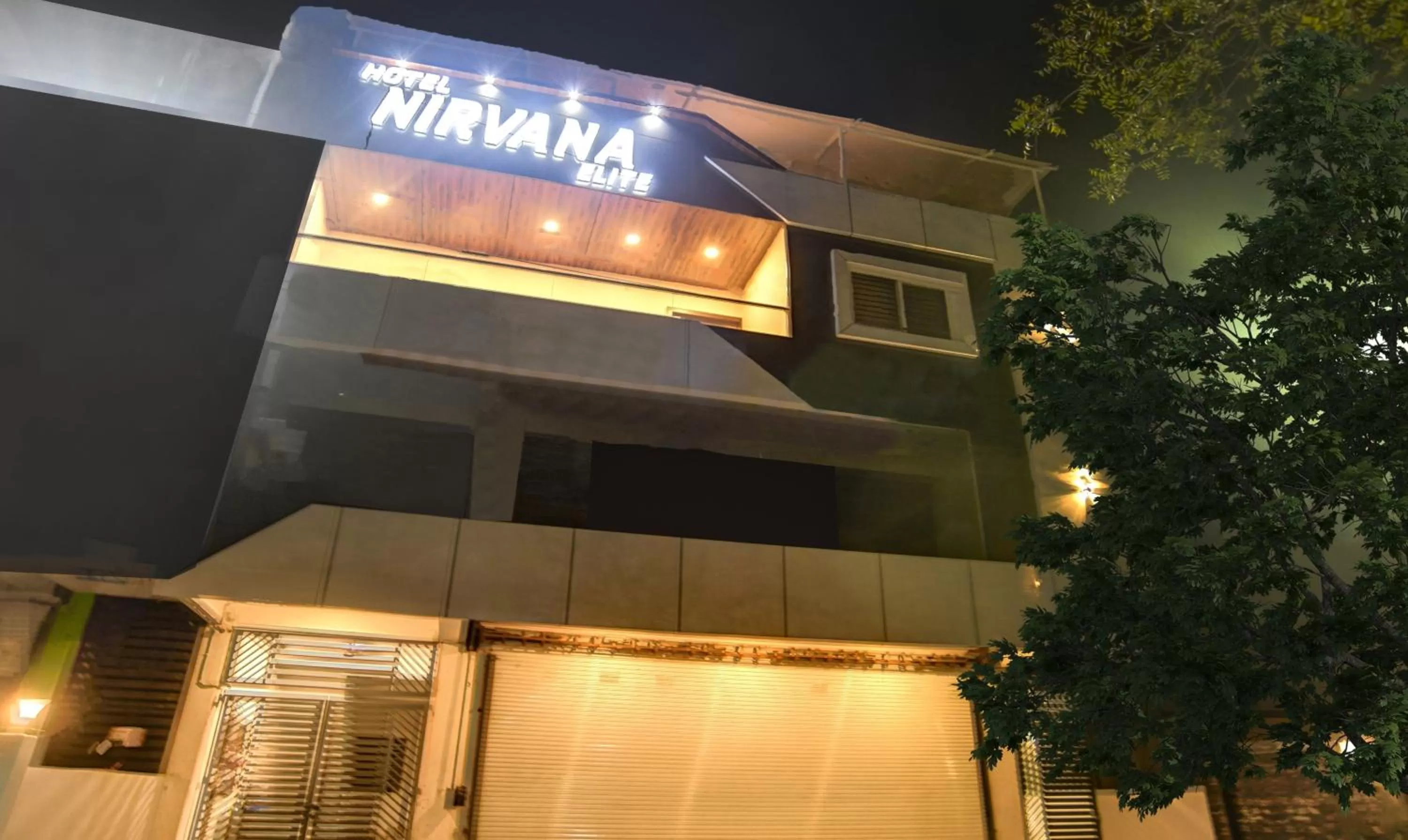 Property building in Treebo Nirvana Elite