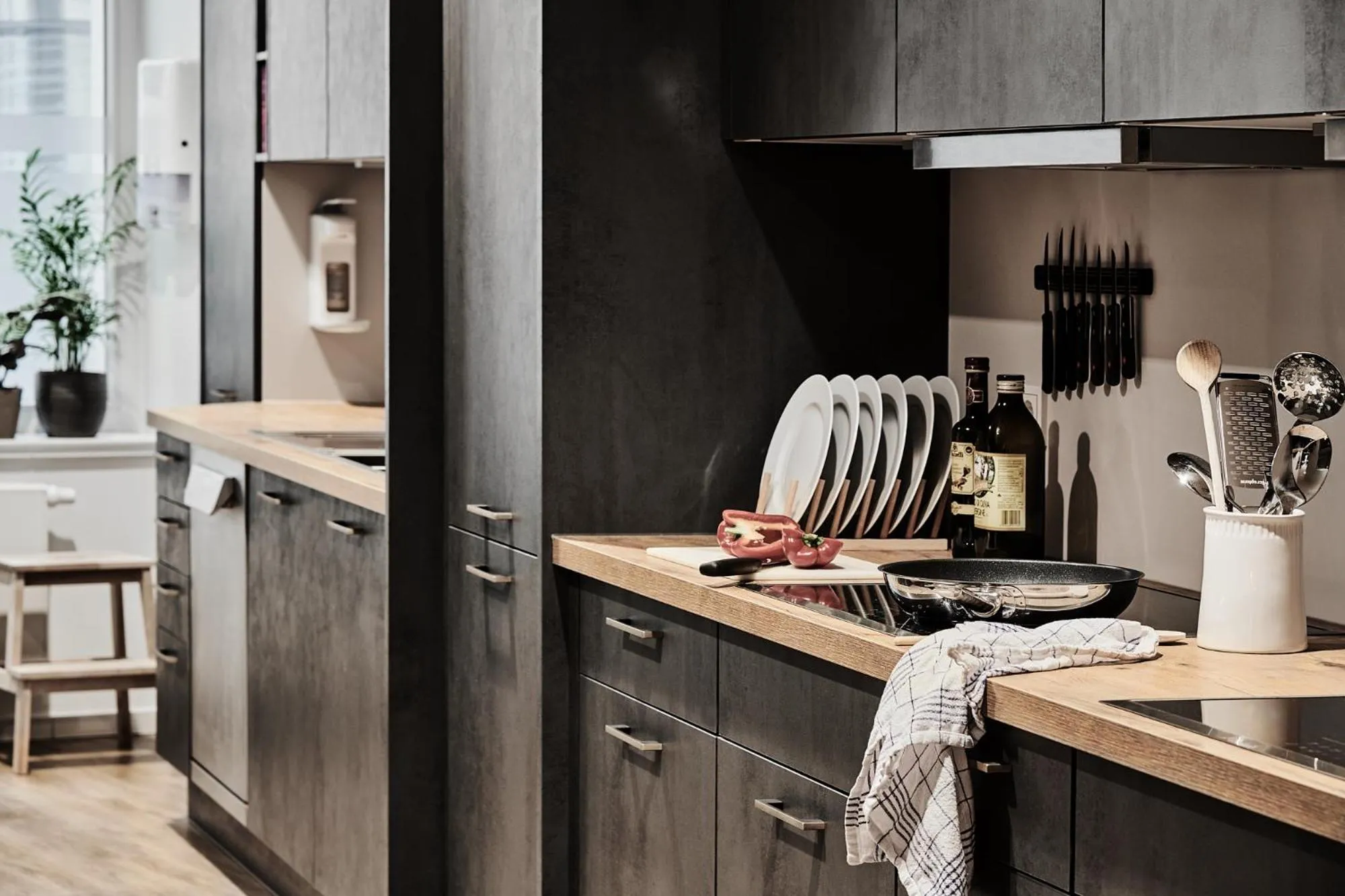 Communal kitchen in GRONERS Leipzig City Center