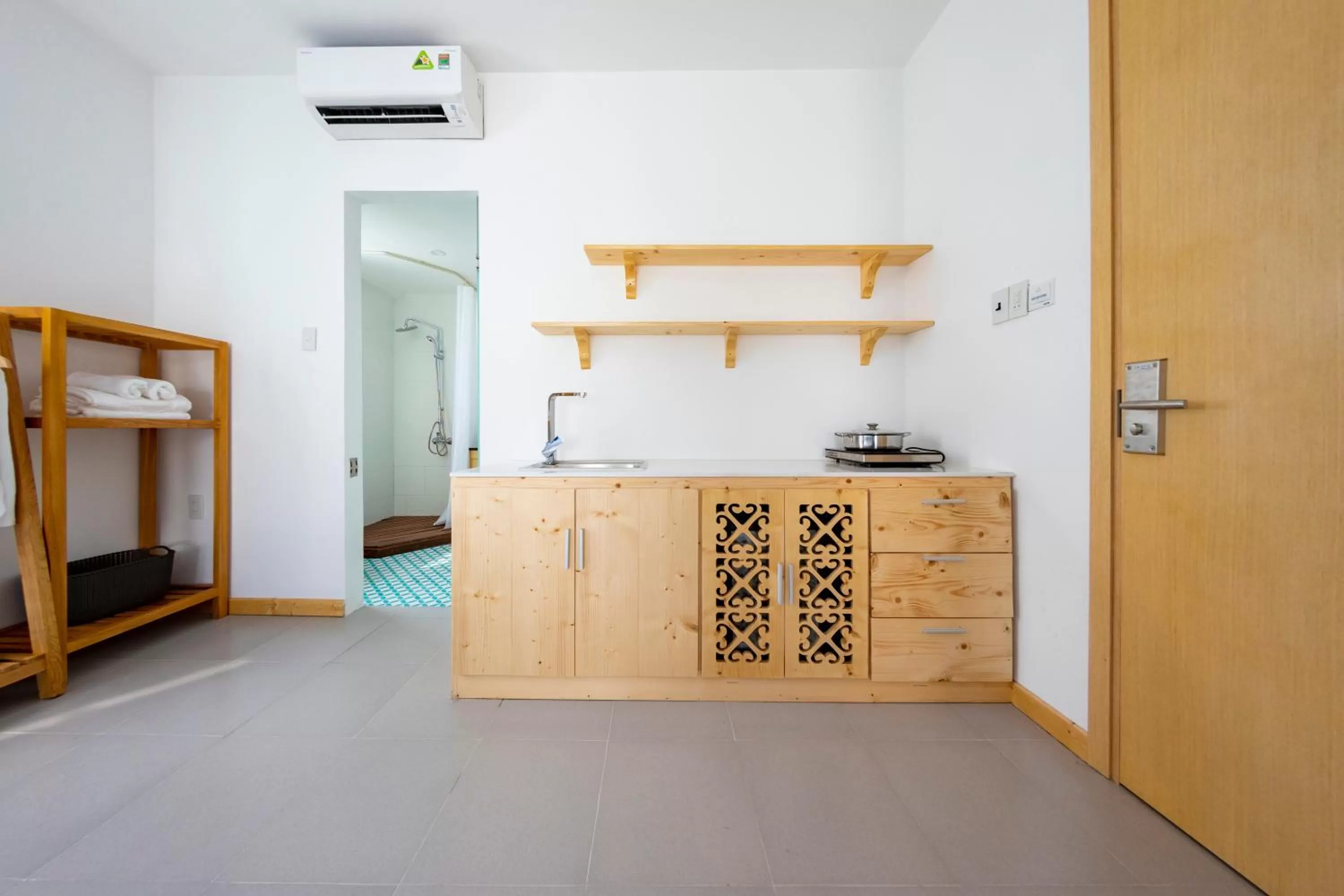 Photo of the whole room in Turi Staypoint