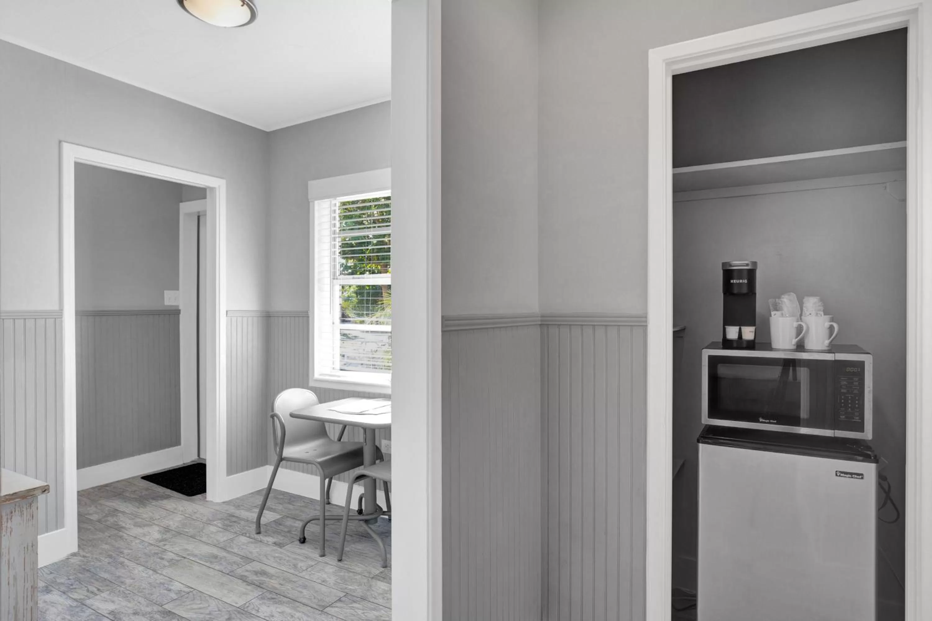 Coffee/tea facilities in Seascape Resort & Marina