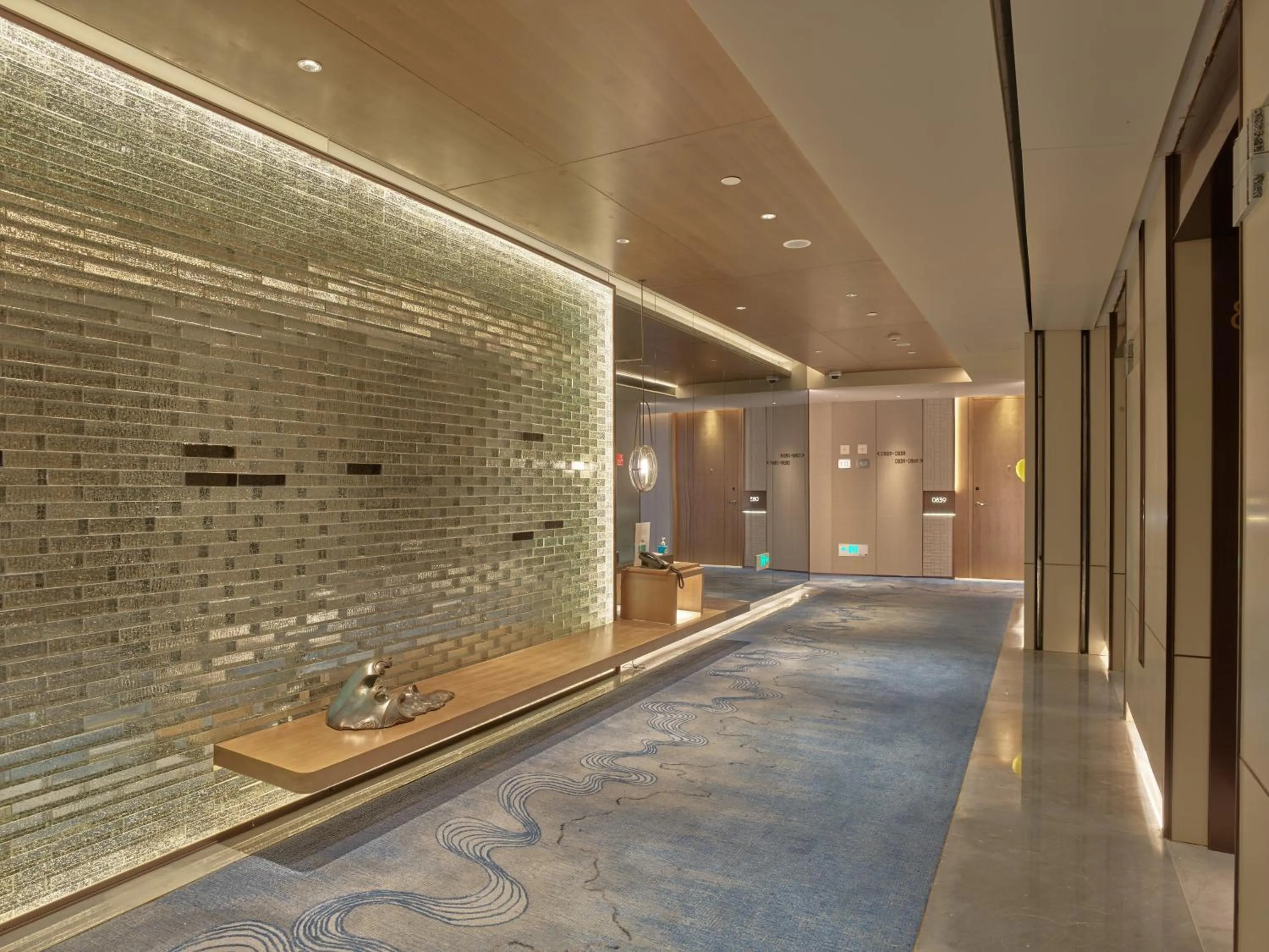 Lobby or reception in HUALUXE Nanjing Yangtze River