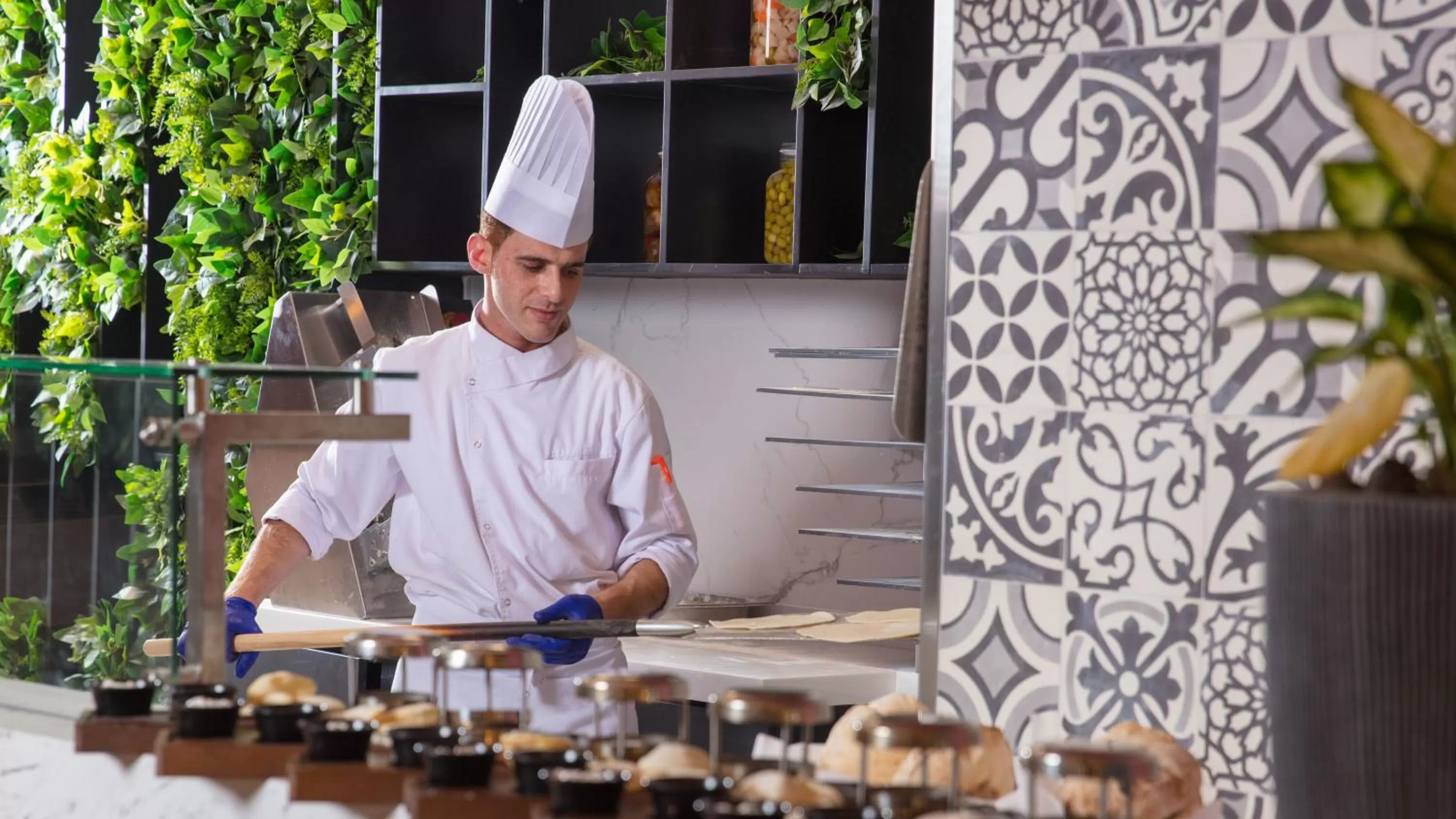 Restaurant/places to eat in The Abdali Boulevard Hotel