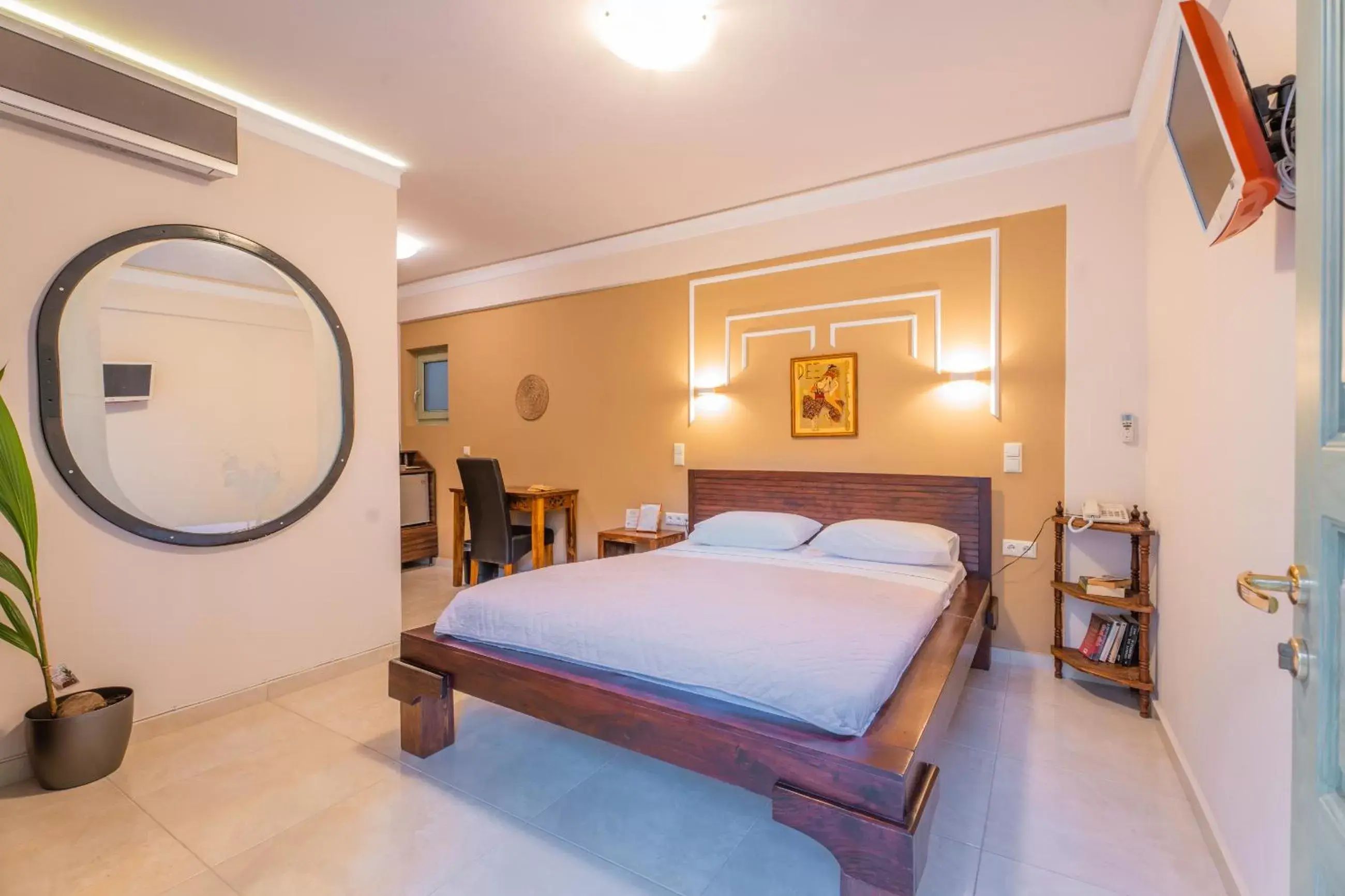 Deluxe Double Room in The Stone Manor , Noho boutique hotel Thissio Deluxe Double Room in The Stone Manor , Noho boutique hotel Thissio