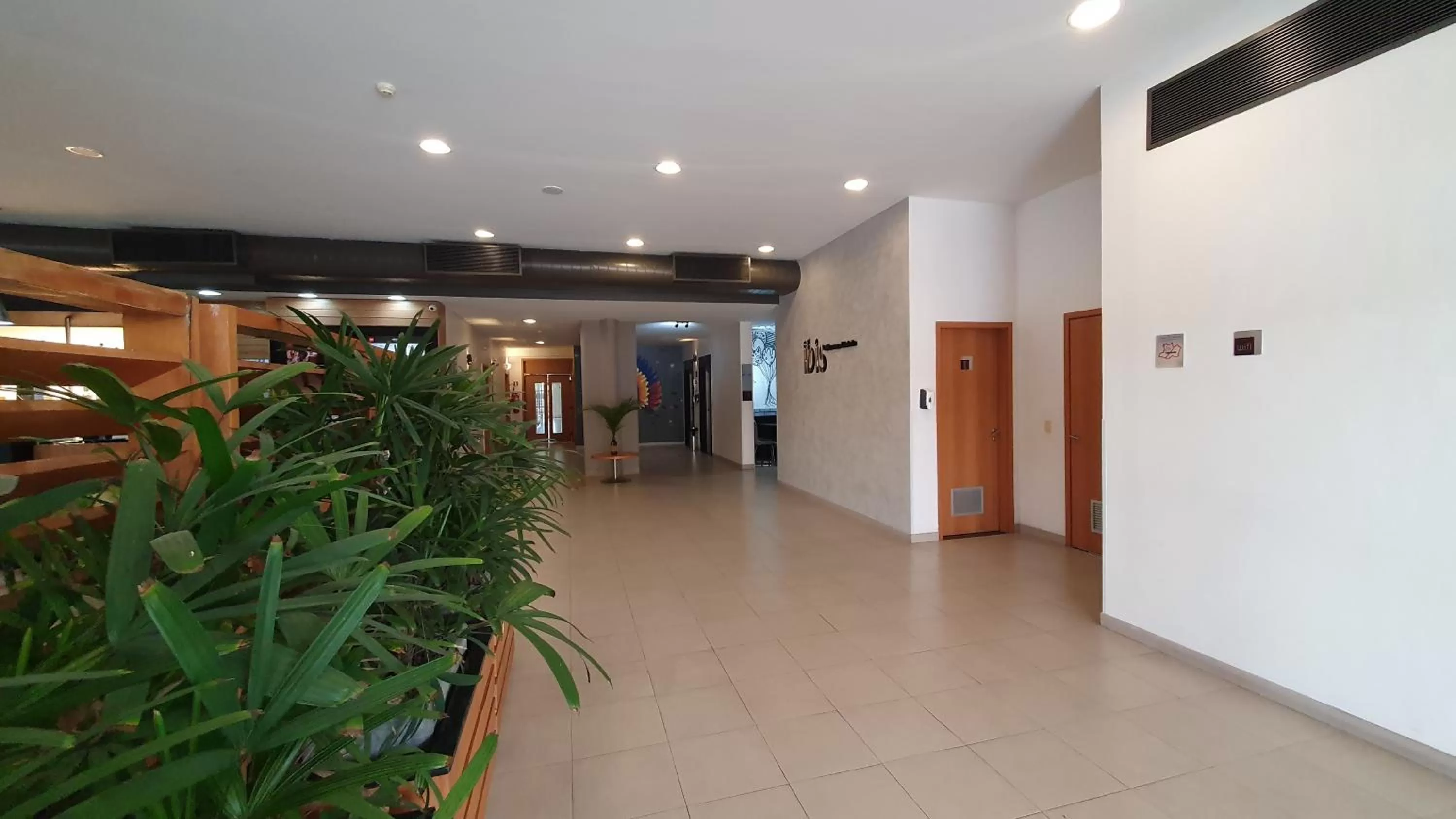 Lobby or reception in ibis Manaus Distrito Industrial