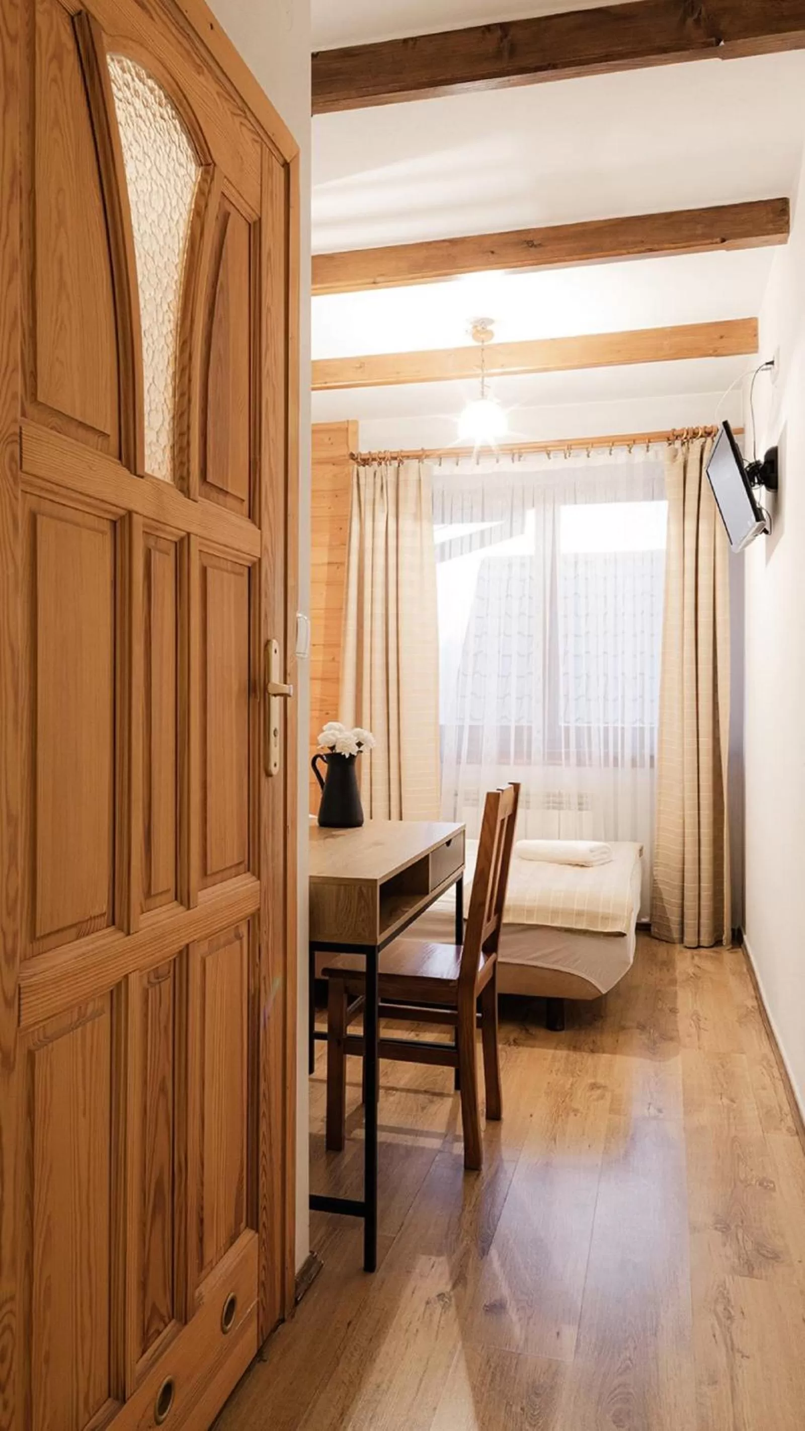 Photo of the whole room, Dining Area in Chata u Bronka