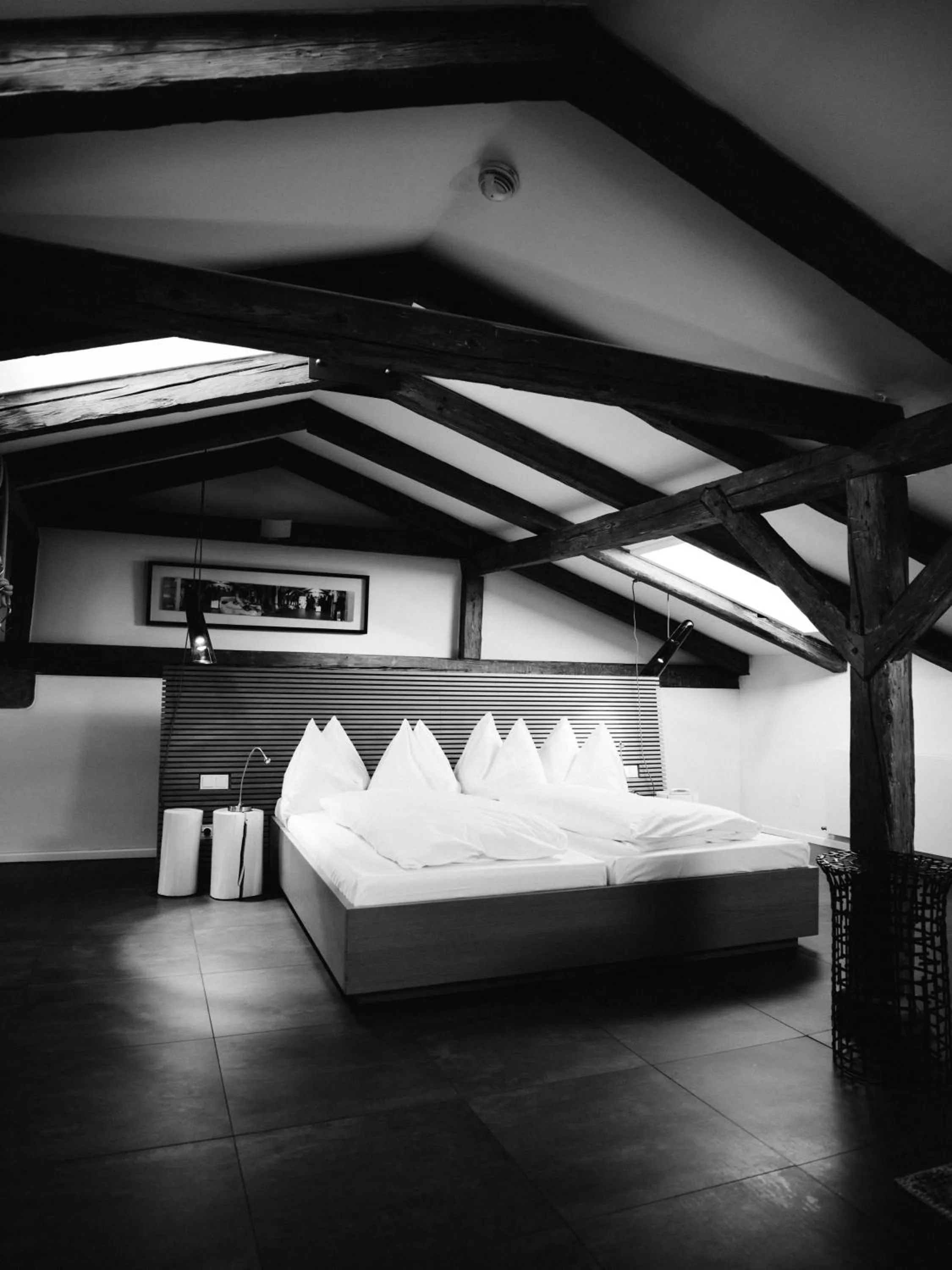 Bedroom, Bed in artHotel Blaue Gans