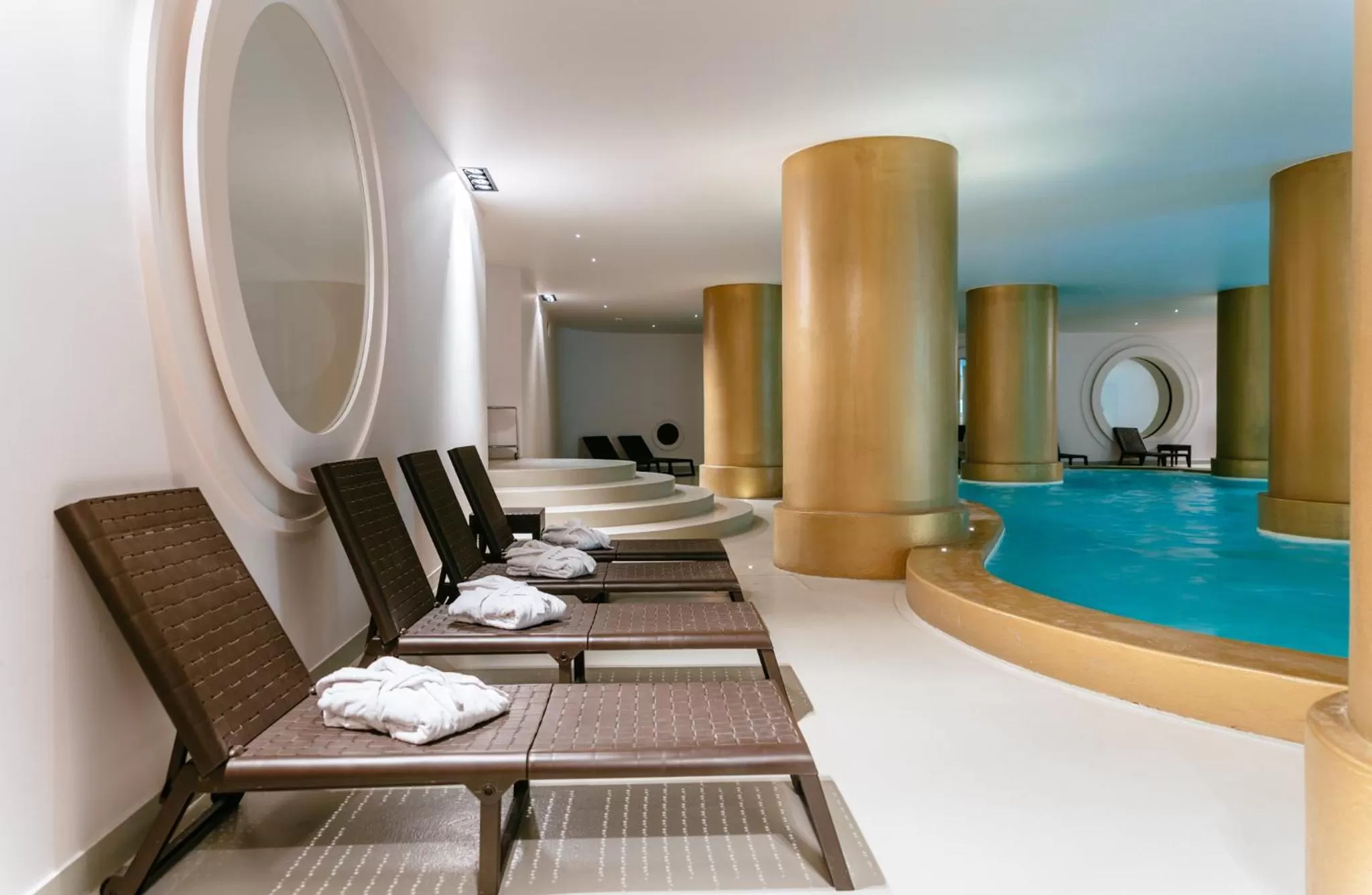 Hot Spring Bath in Axis Vermar Conference & Beach Hotel