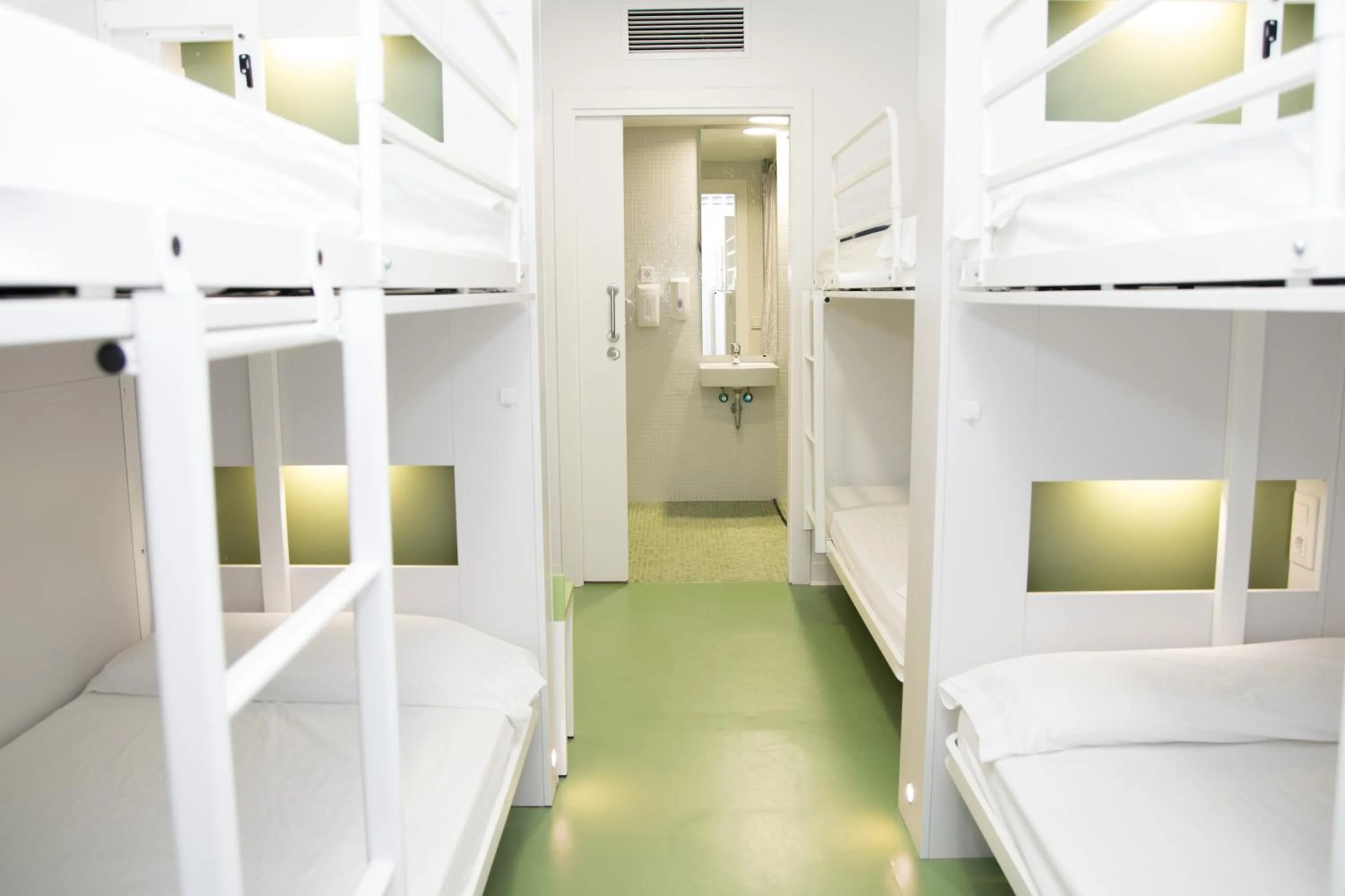 Photo of the whole room, Bed in Sant Jordi Hostels Sagrada Familia