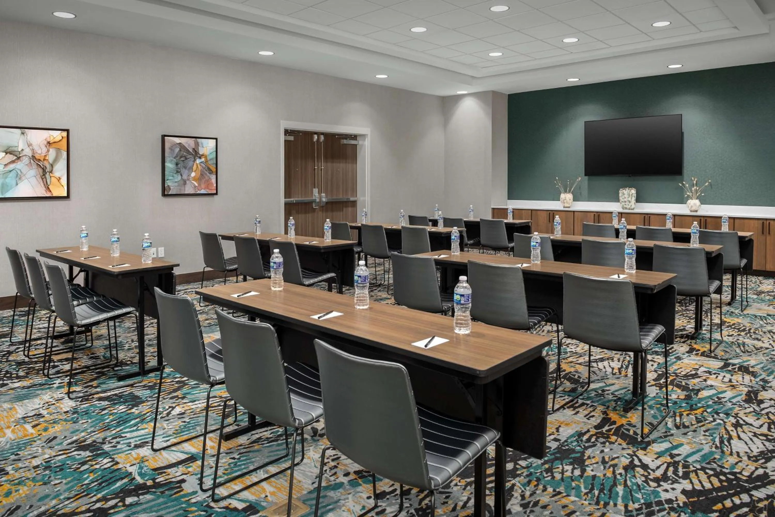 Meeting/conference room in Home2 Suites Orlando Southeast Nona